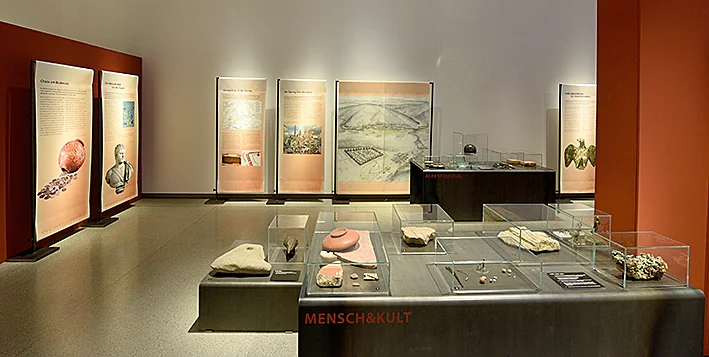 Stadt Land Fluss Blick in Ausstellung  29.JPG