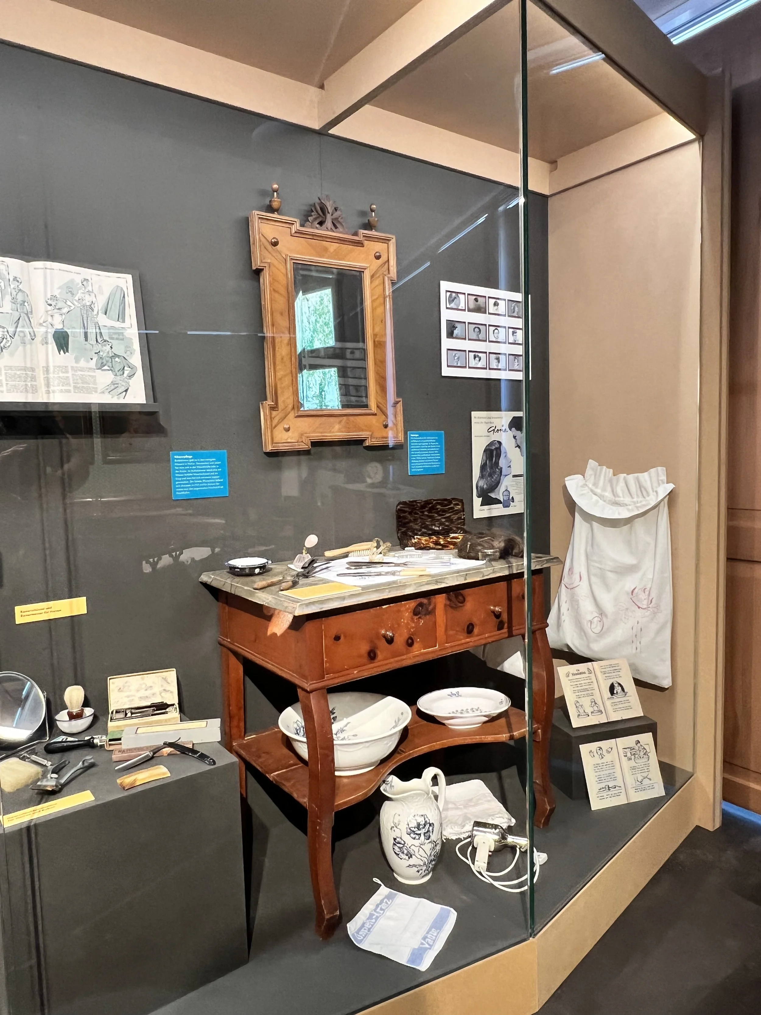 Frauenverein_Vaduz_Museum_DOOZMOOL_gschart_2025-08-26 10.58.54.jpg