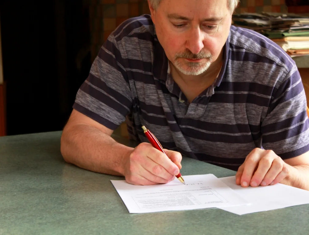 Signing.jpg