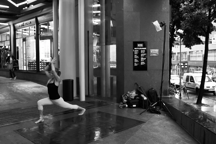 BTS från plåtning åt Stark magasin