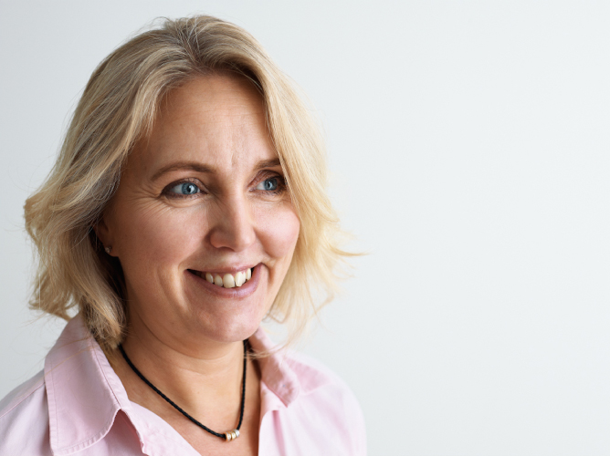 Porträtt på Lotta Fredrikson VD på rekryteringsbolaget Hammer & Hanborg