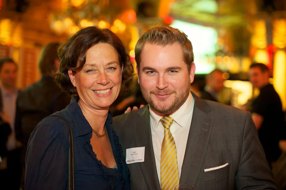 Ulrika Halvarsson och Andreas Leijon visar på god sämja mellan redaktionerna inom IDG