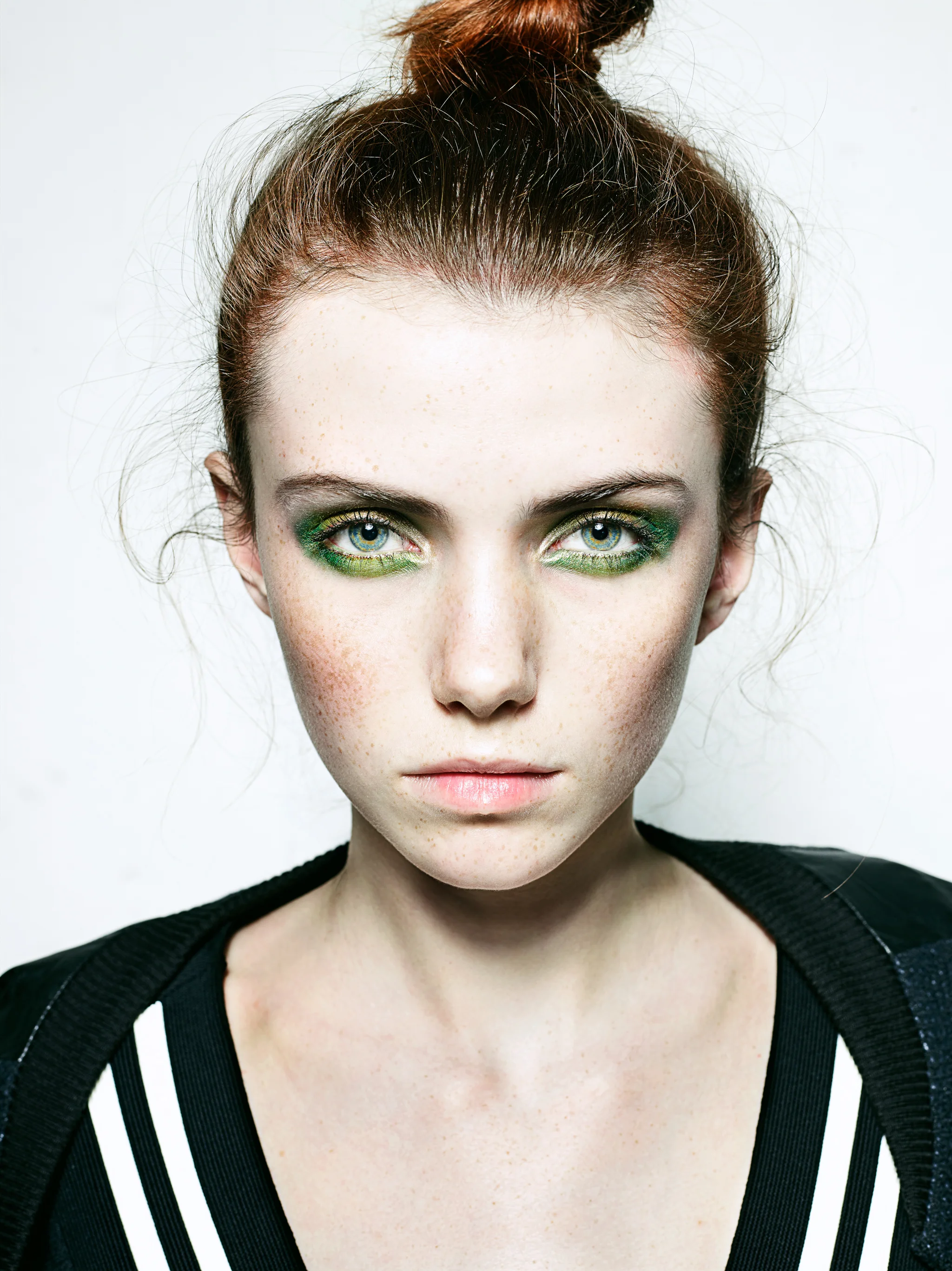 Daisy Beauty Magazine