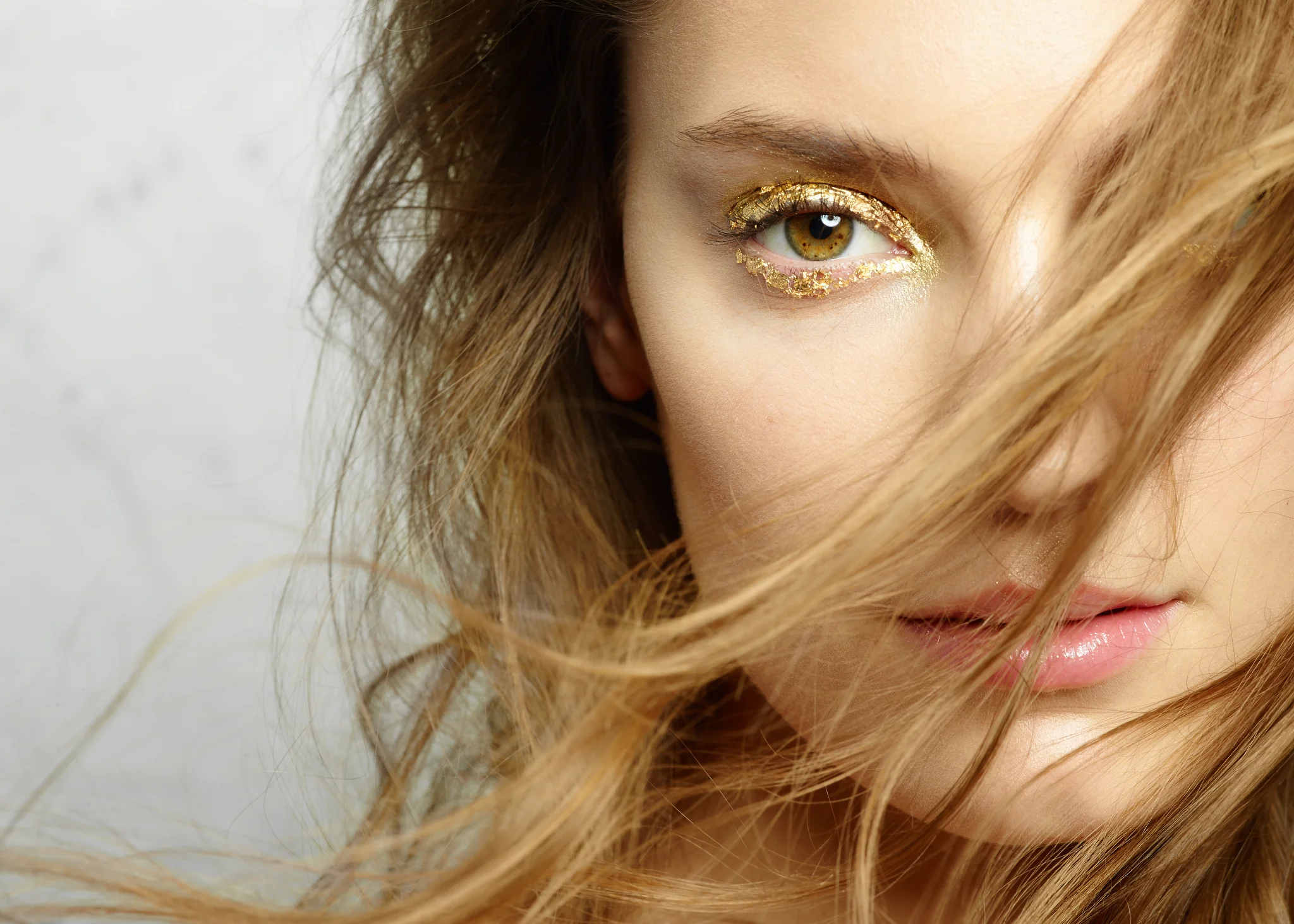 Naturlig skönhet med guldkant