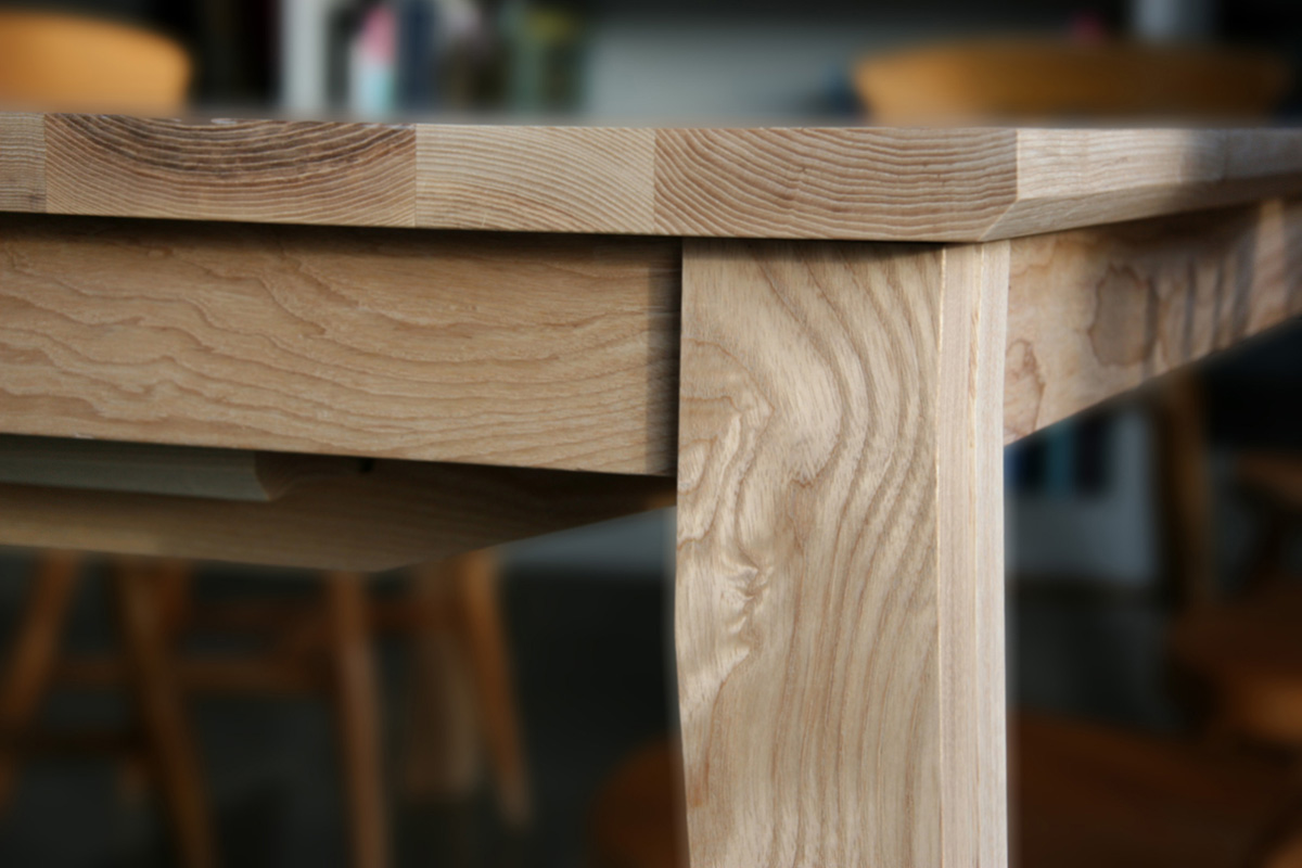 rogue_designs_oxford_extending_table_12_seater_49.jpg