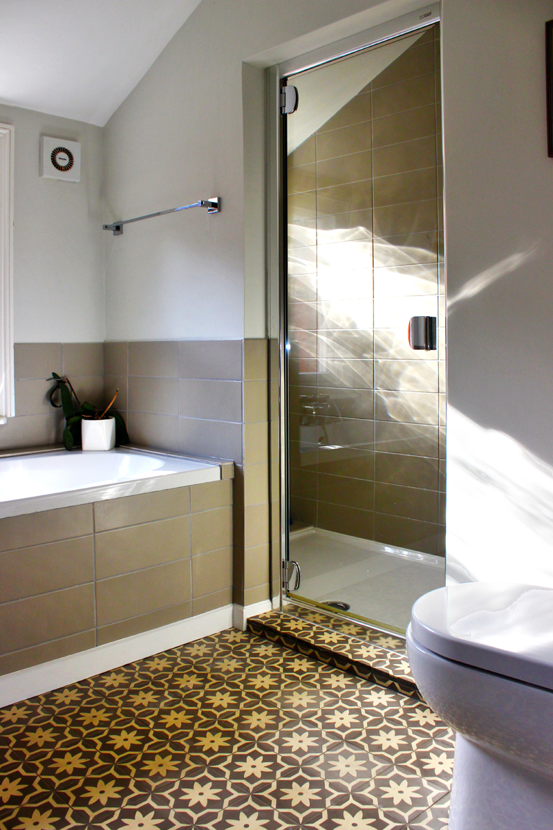 concrete_cement_patterned_encaustic_tiles_moroccan_bathroom_rogue_designs_oxford_4