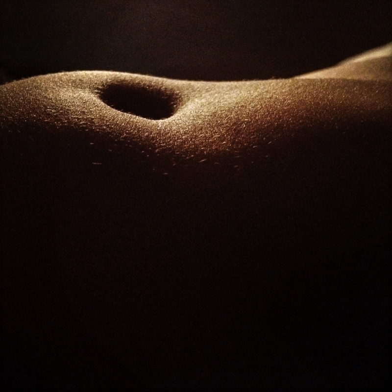 Alice: Belly Button