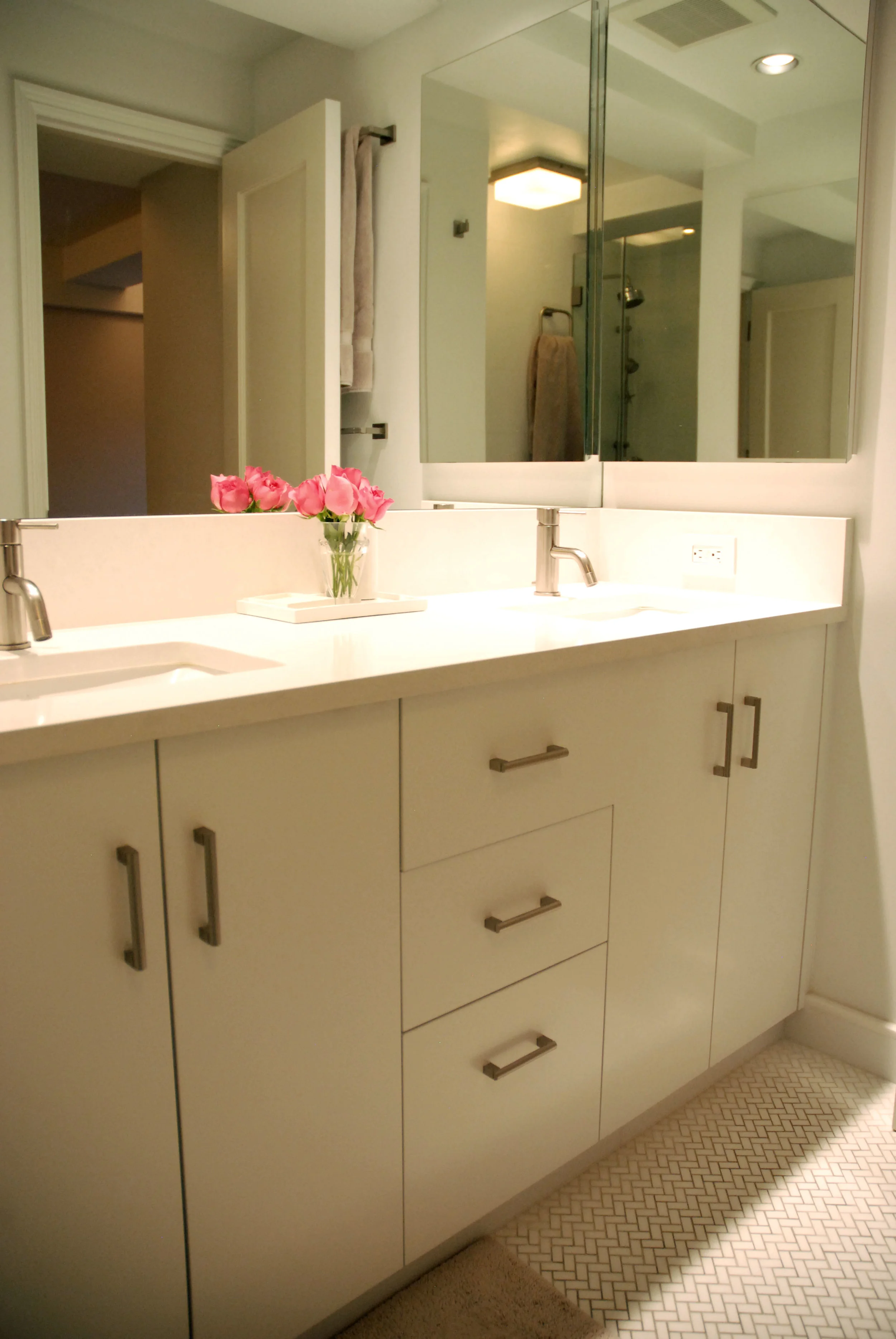 8bathroomREV.jpg