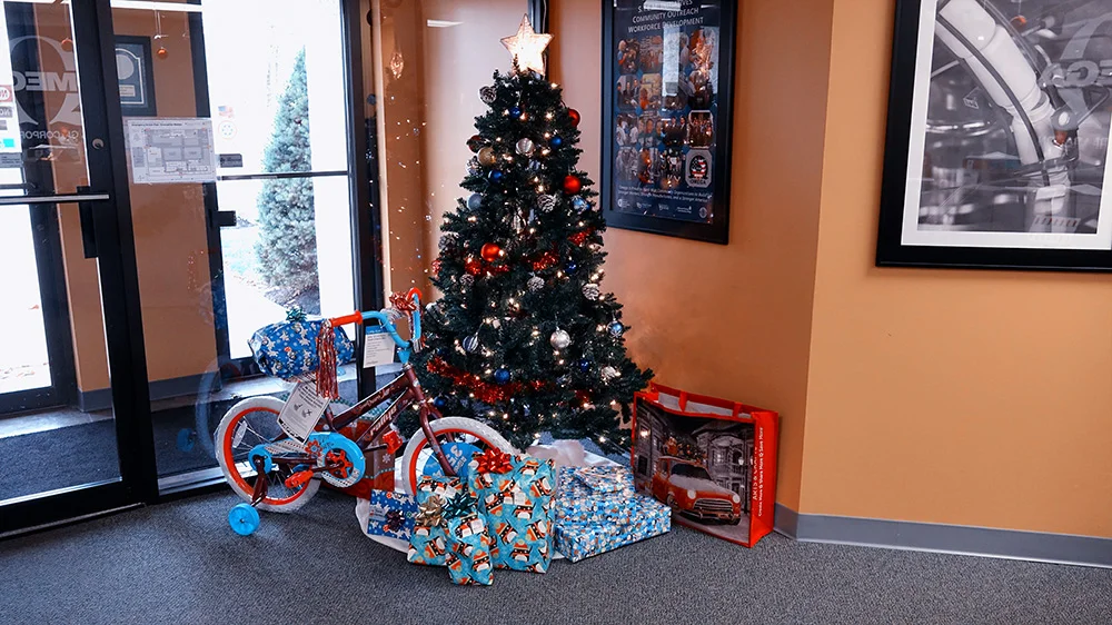 gifts1.jpg