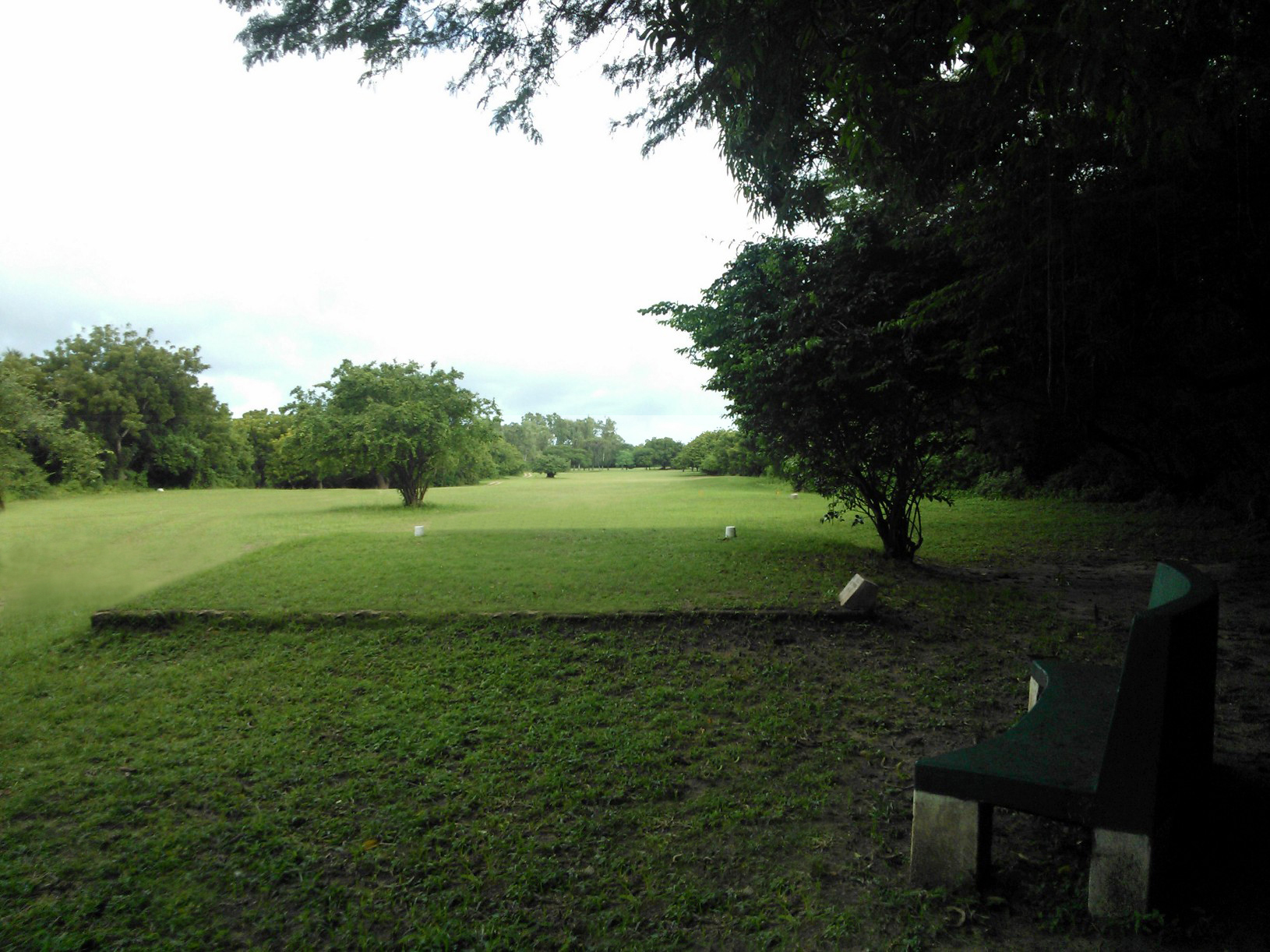 6th tee - 430 yards, par 4