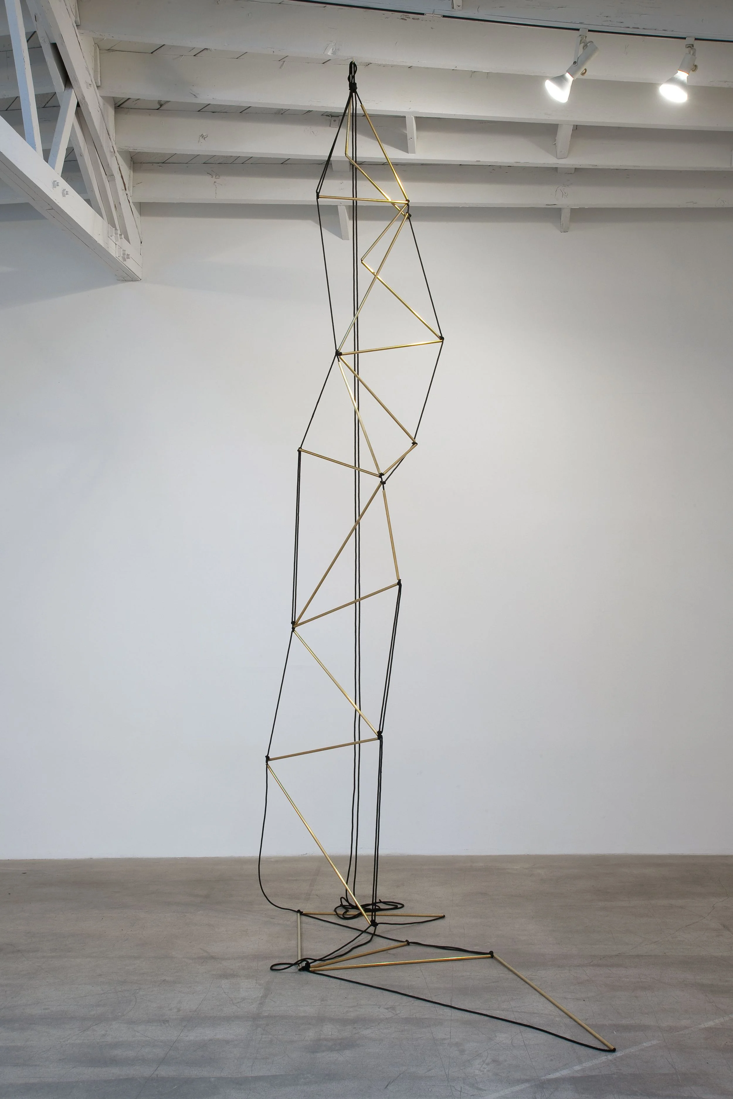 Leonor Antunes, Chain of Triangles (fron St. Saturnin to Rodez) , 2010