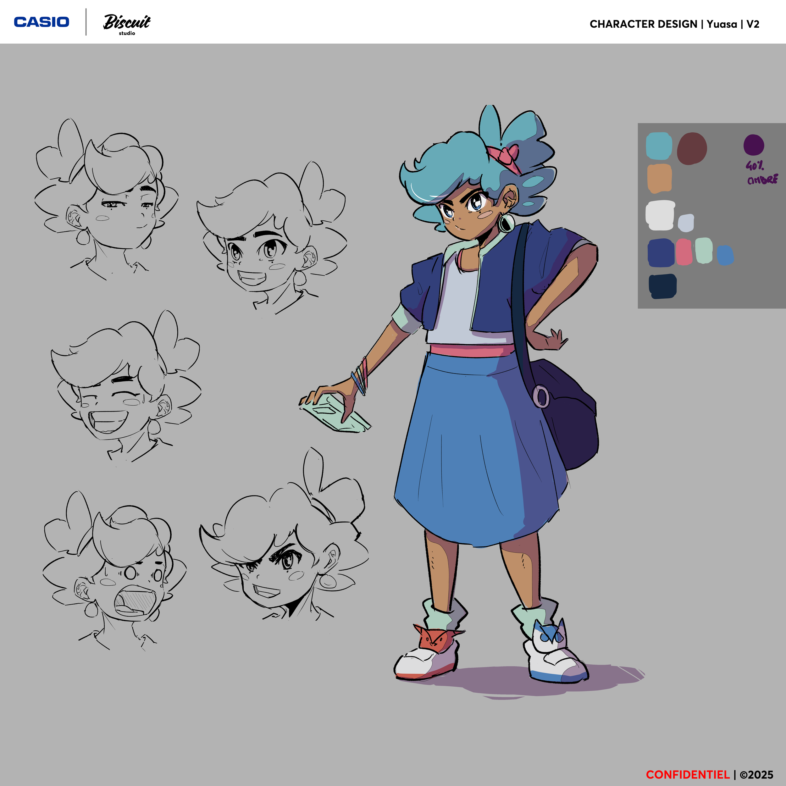Une character design de style anime de une jeune fille avec des cheveux bleu vif et une grosse coiffure, portant un sweat à capuche bleu, une jupe longue bleue, des baskets avec des chaussettes hautes inverties de couleurs différentes, et une sacoche
