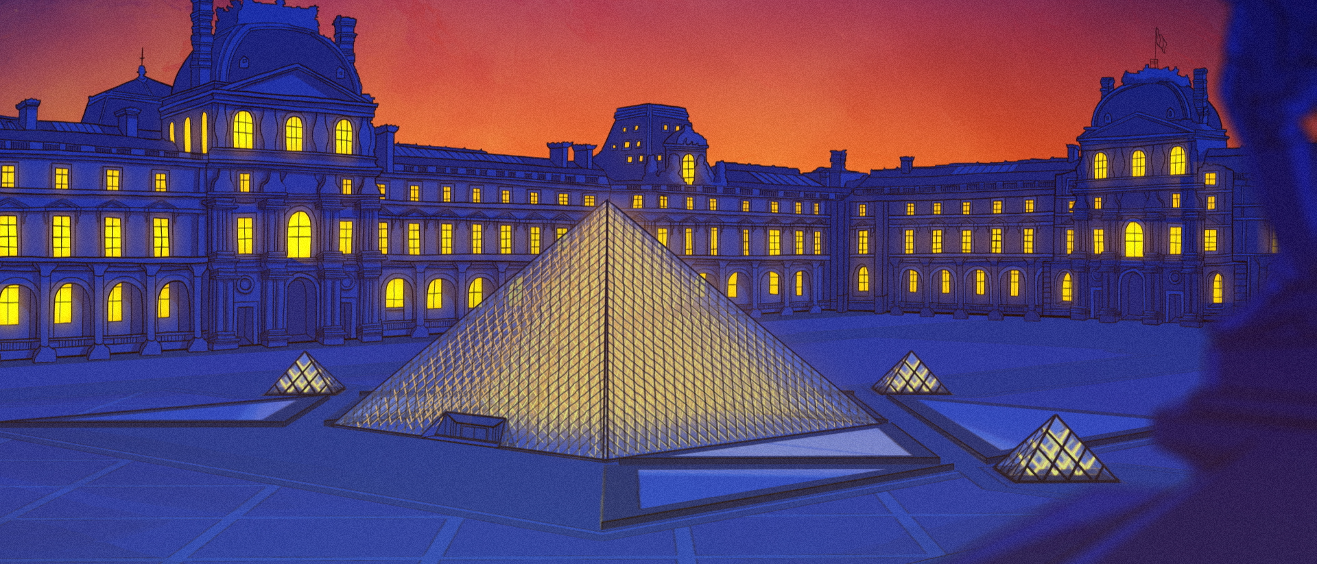 Vitrail en verre illuminé en forme de pyramide au centre d'une cour historique avec bâtiment classique en arrière-plan au coucher de soleil.