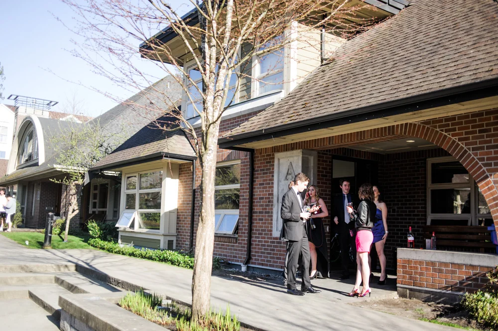 alumni-house.jpg
