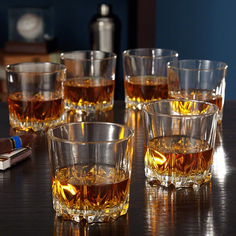 1792-whiskey-glasses79690.jpg