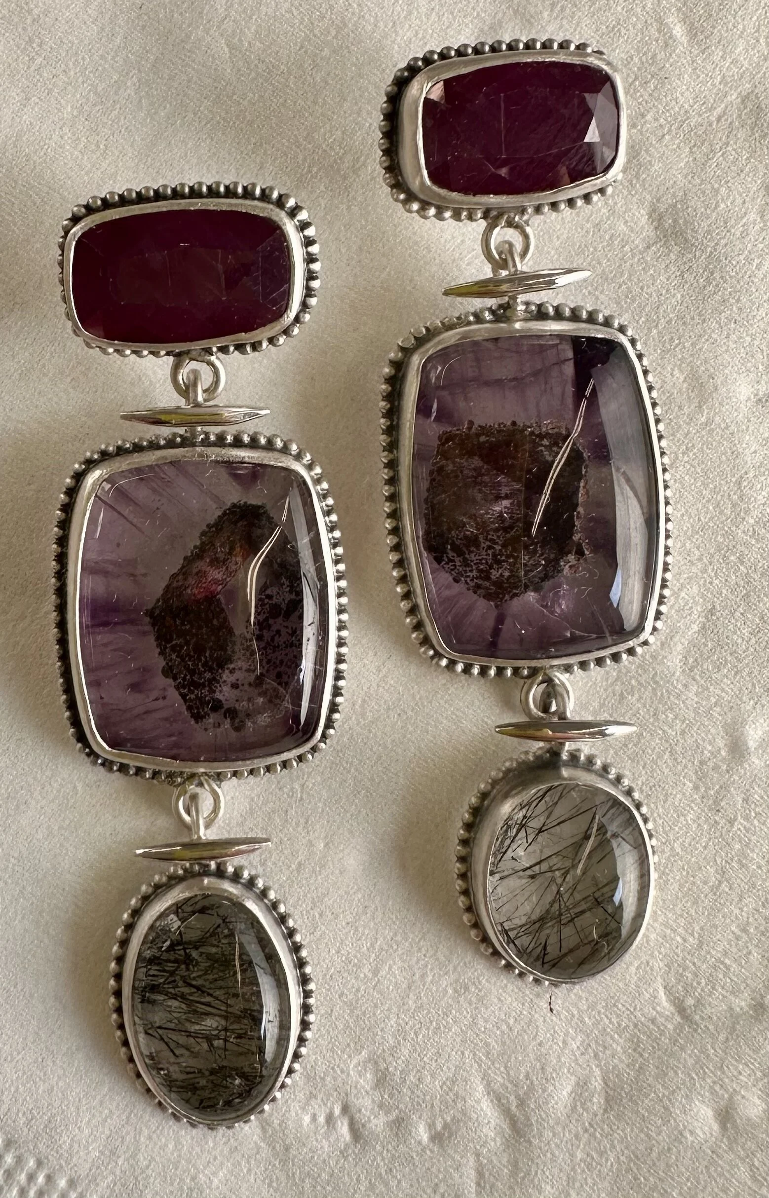 BC4EF5B9-030E-49B2-844E-54261BD92FAE