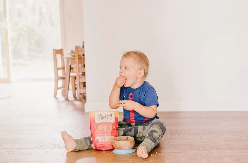 When those pregnancy cravings hit you out of nowhere. 🤣🙈🤪
⠀⠀⠀⠀⠀⠀⠀⠀⠀
Comment with the most bizarre craving you experienced below! 👇🏽
⠀⠀⠀⠀⠀⠀⠀⠀⠀
While there have been studies done trying to connect specific cravings with potential nutritional defic