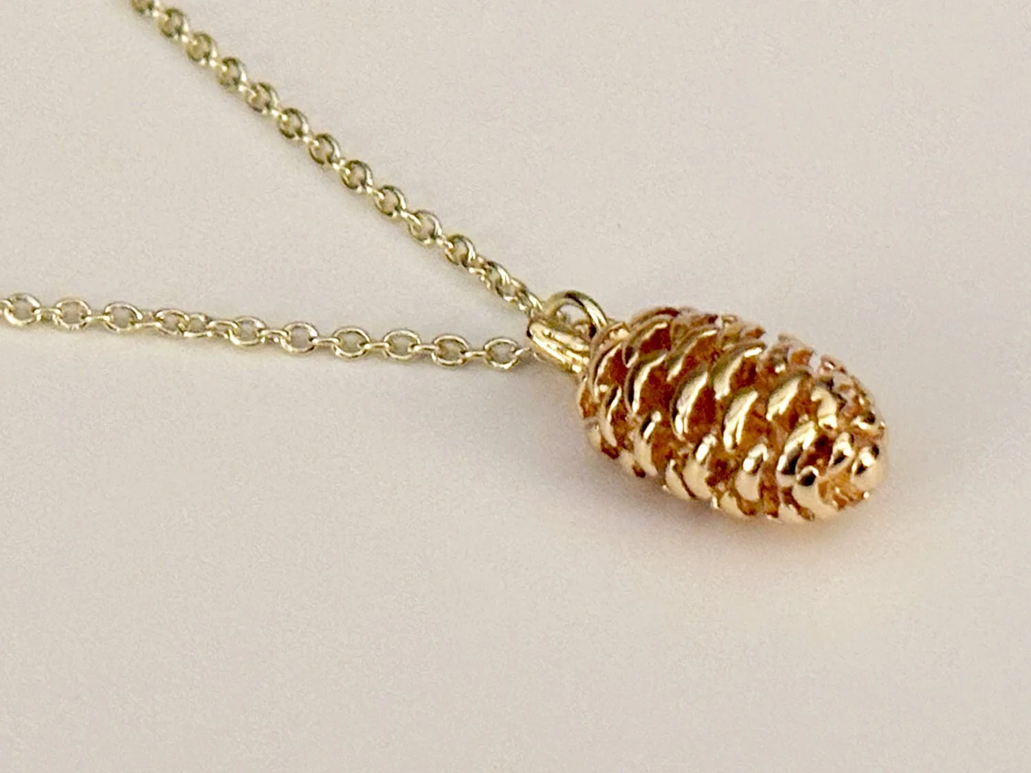 pinecone_necklace3.jpg