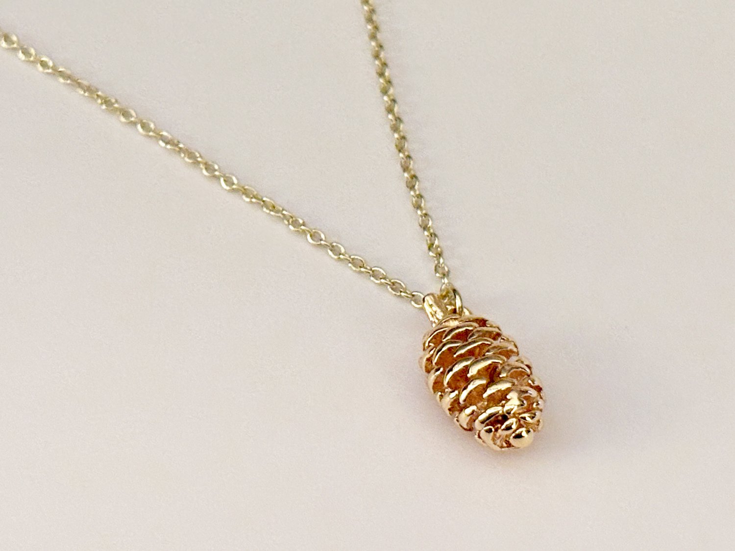 pinecone_necklace2.jpg