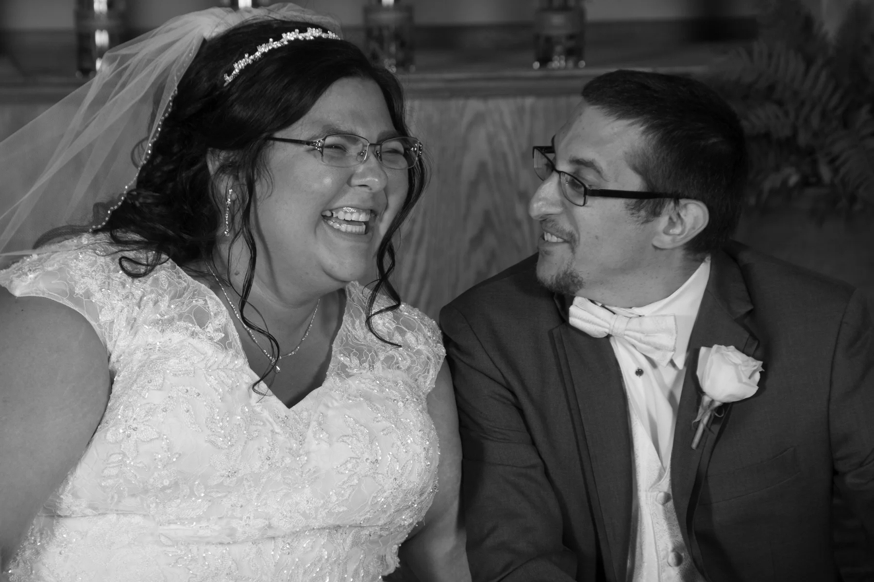 Downtime for the bride and groom always provides an amazing opportunity for some candid’s