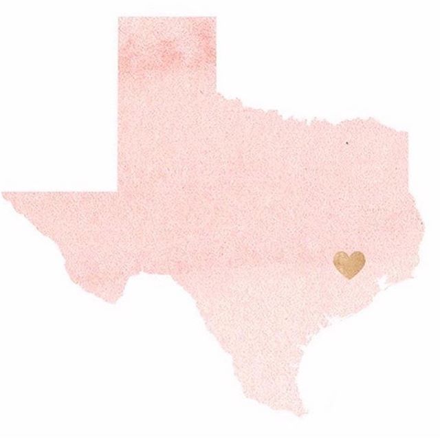 Our hearts go out to all of the people and animals affected by #hurricaneharvey. We hope that everyone joins us in donating to @americanredcross @houstonspca to help those in need. #texasstrong
.
.
.
.
.
.
.
.
#adventure #travel #instafollow #love #t