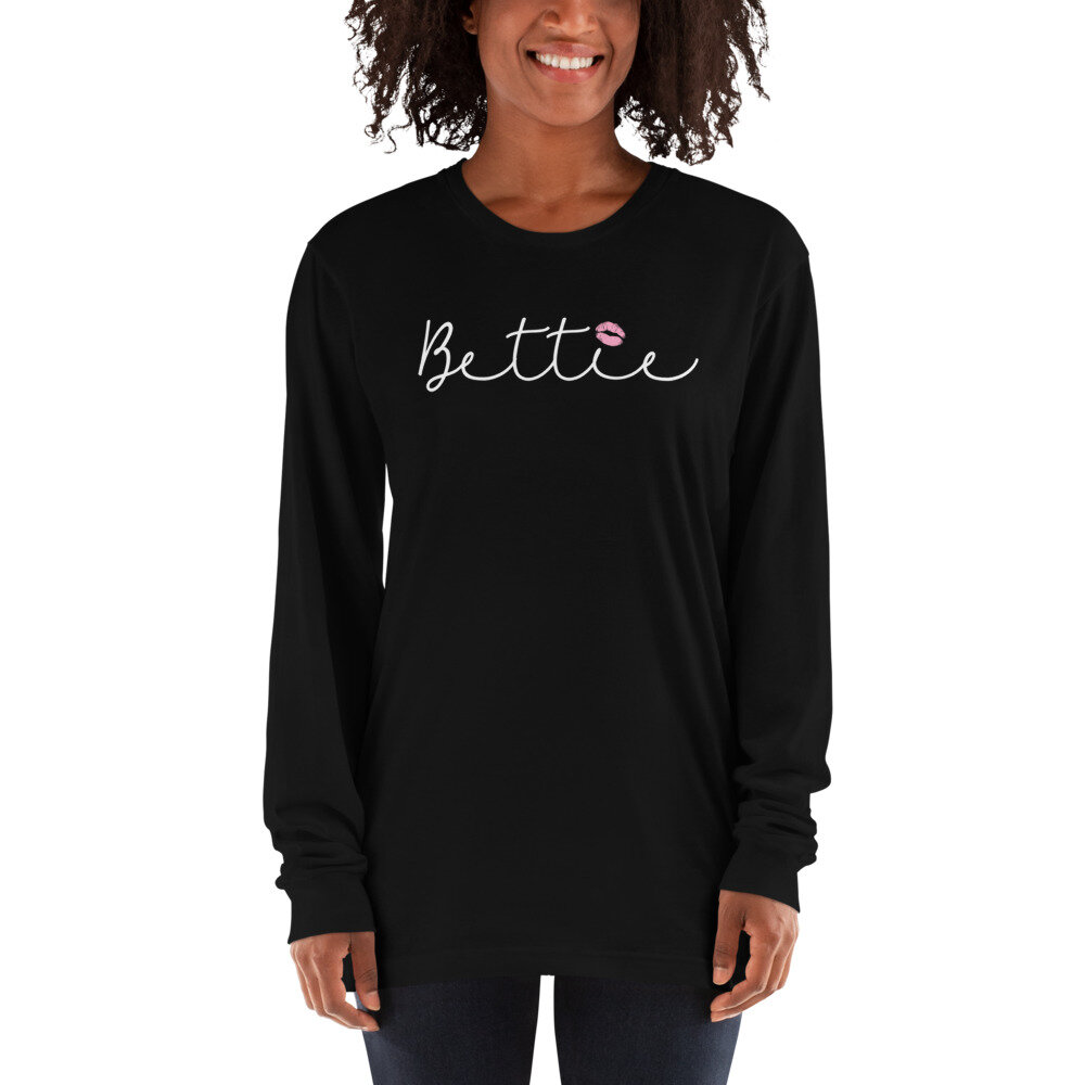 BettieWhite_SquadBettieWhite_mockup_Front_Womens_Black.jpg