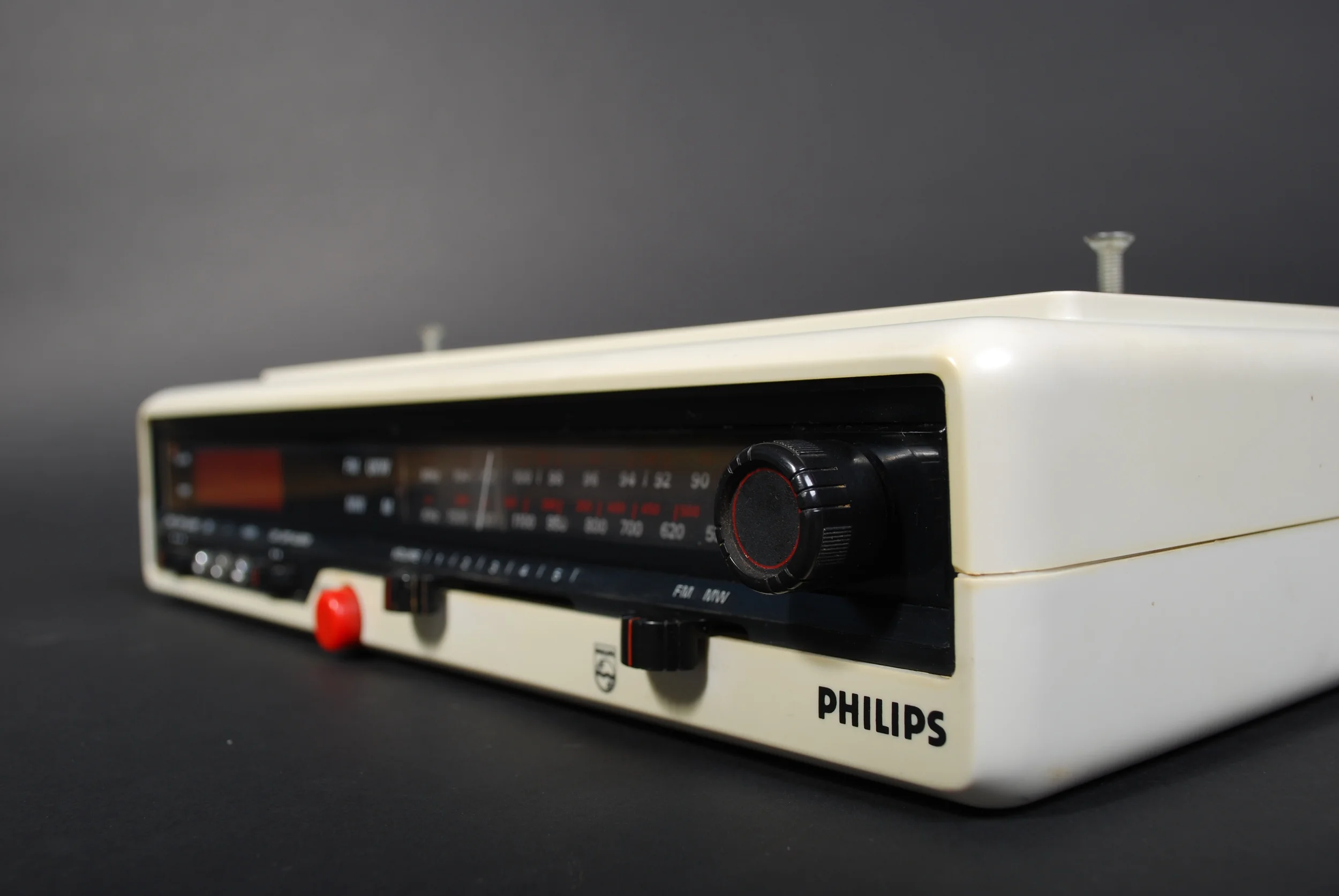 Hanging Clock Radio Philips 90AS476, 70's, Holland