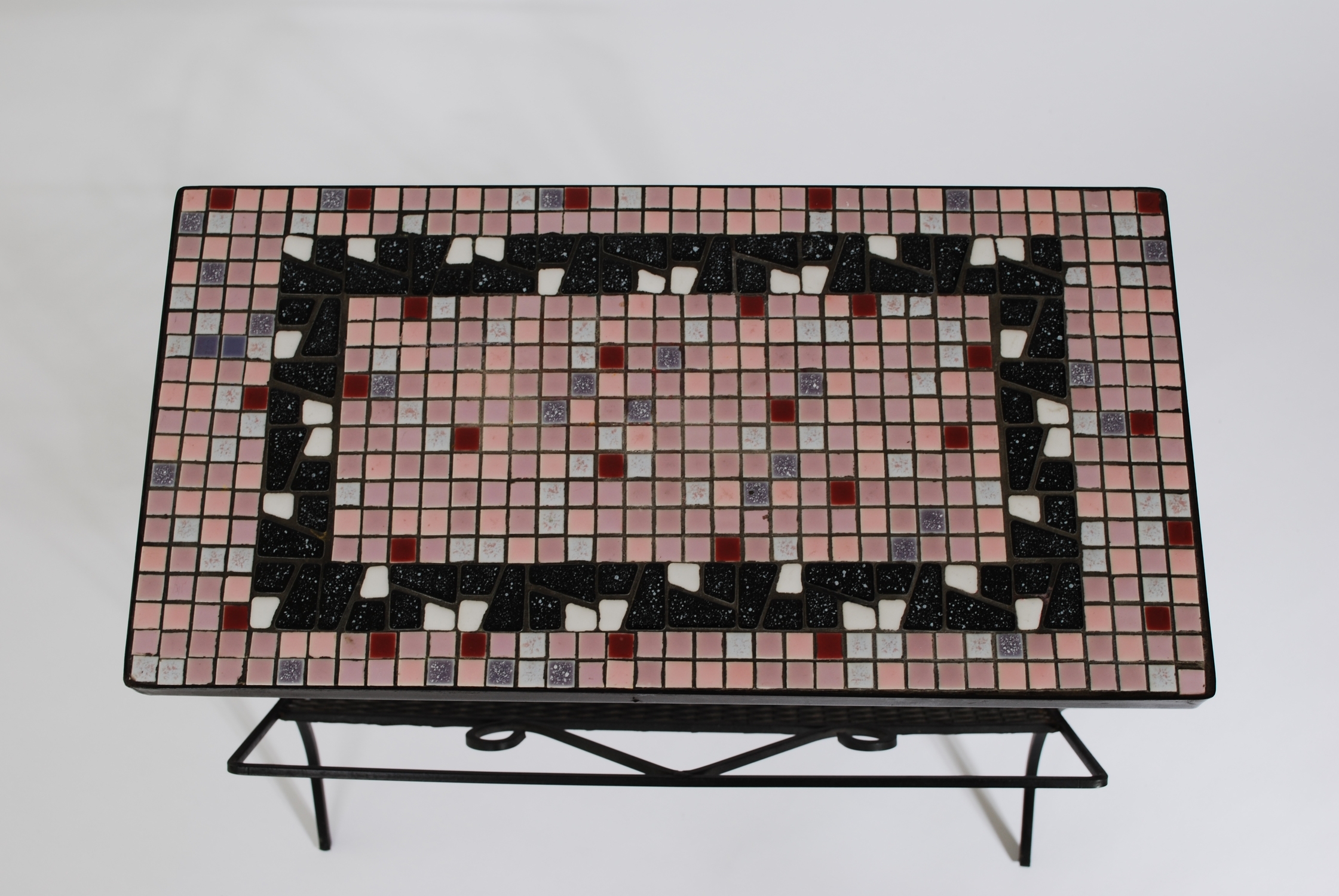 00000159  Mosaic-magazine-rack-60's-tiles-vintage (8).JPG