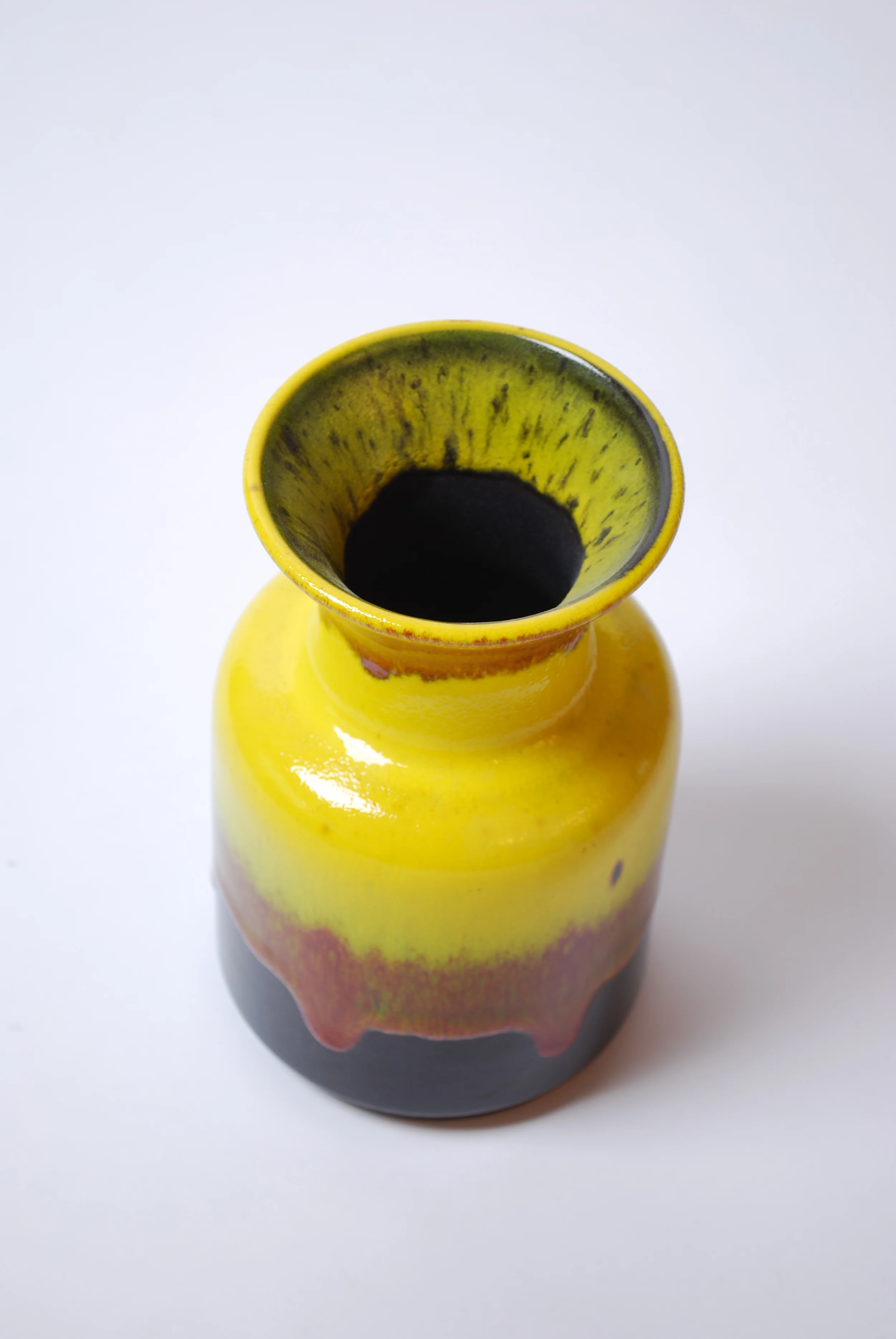 00000014 Set-hand-made-ceramics-60's-vintage.JPG