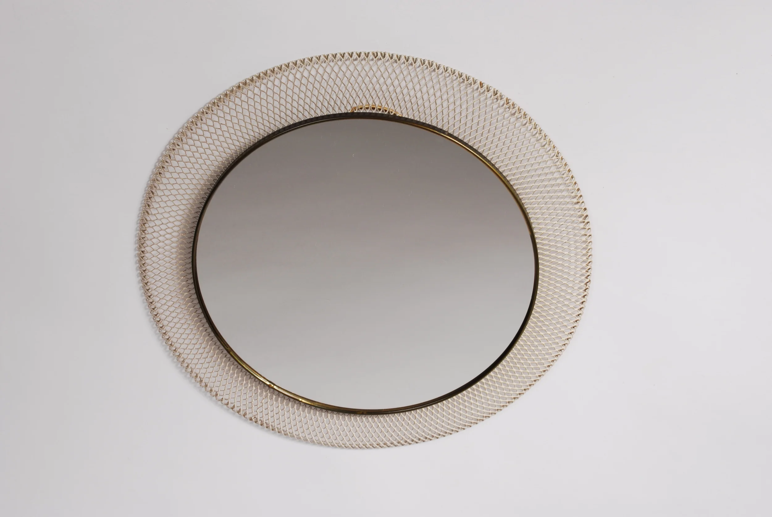 Round Mirror 50's