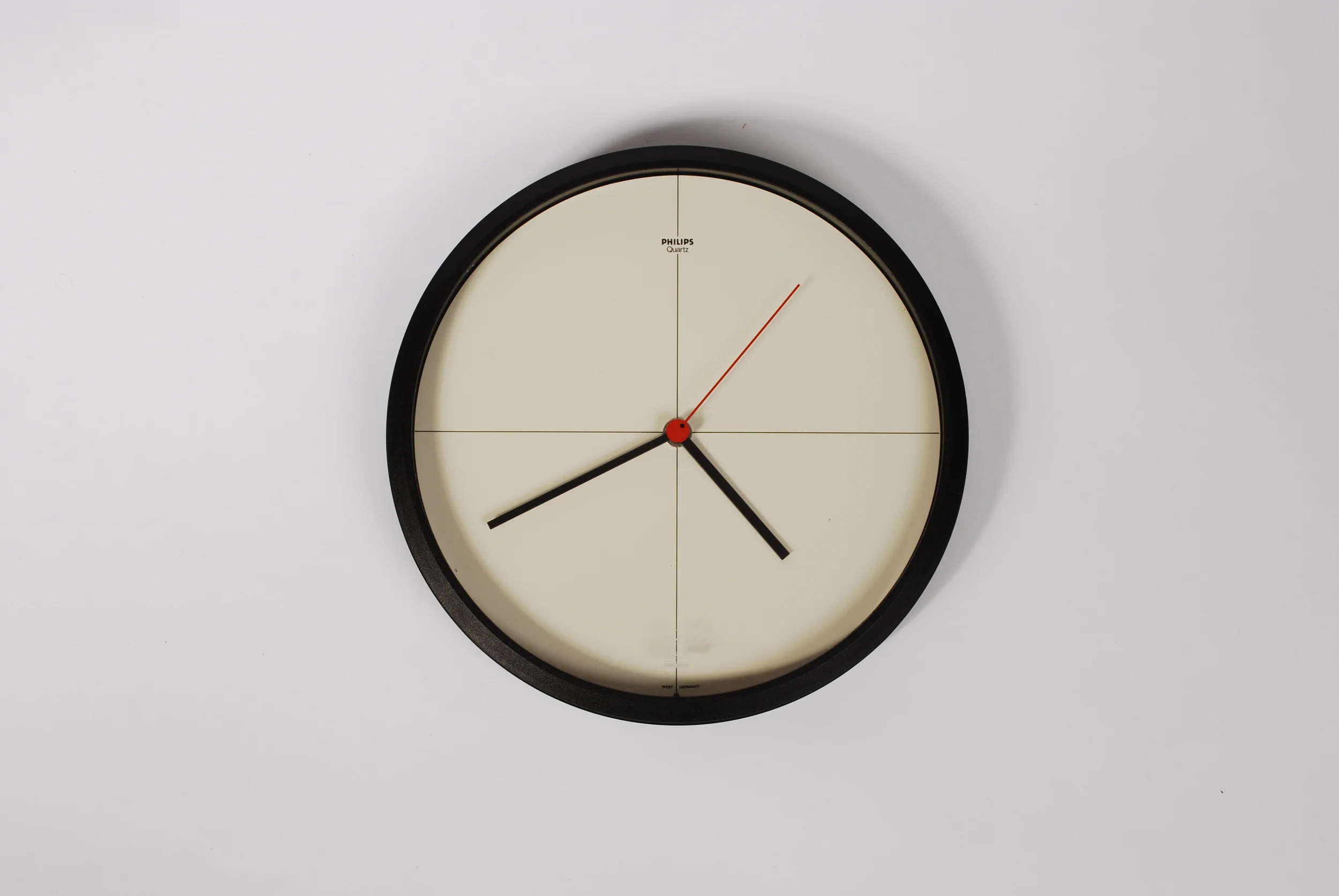 Wall clock Philips Quartz, West Germany 80's