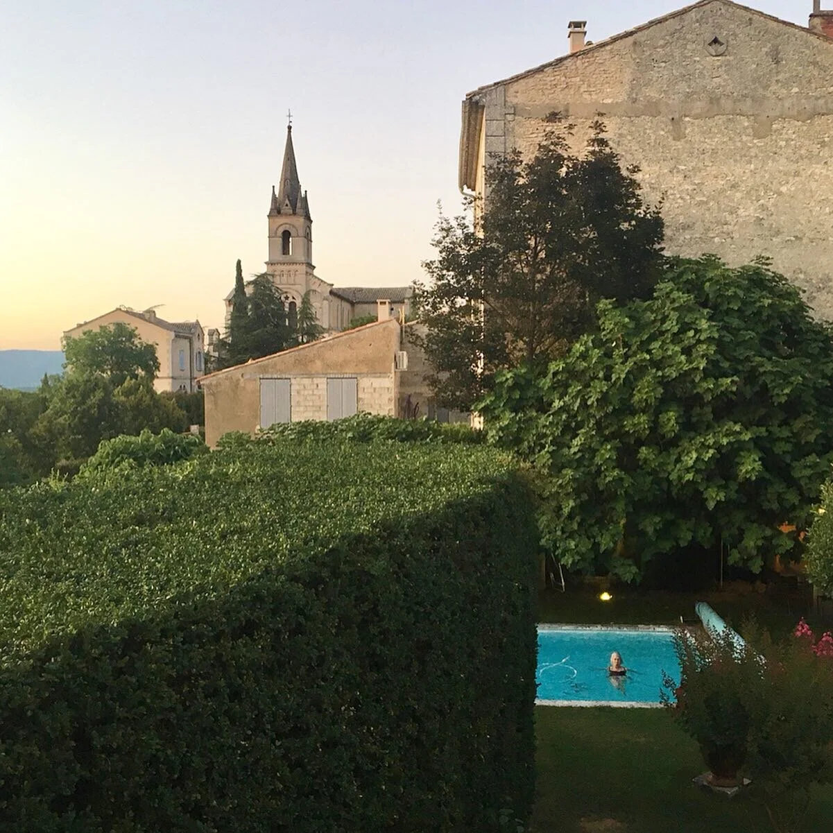 AmnesiaSunbathing under the bouquet of a fig tree,the heat on my skin,the smell of the animal in the cheese,tapenade on today’s bread.-  -  -  -Lavender, verbena, apricot… landscapes on my tongue.Forgetting one’s entire life up until this very momen…