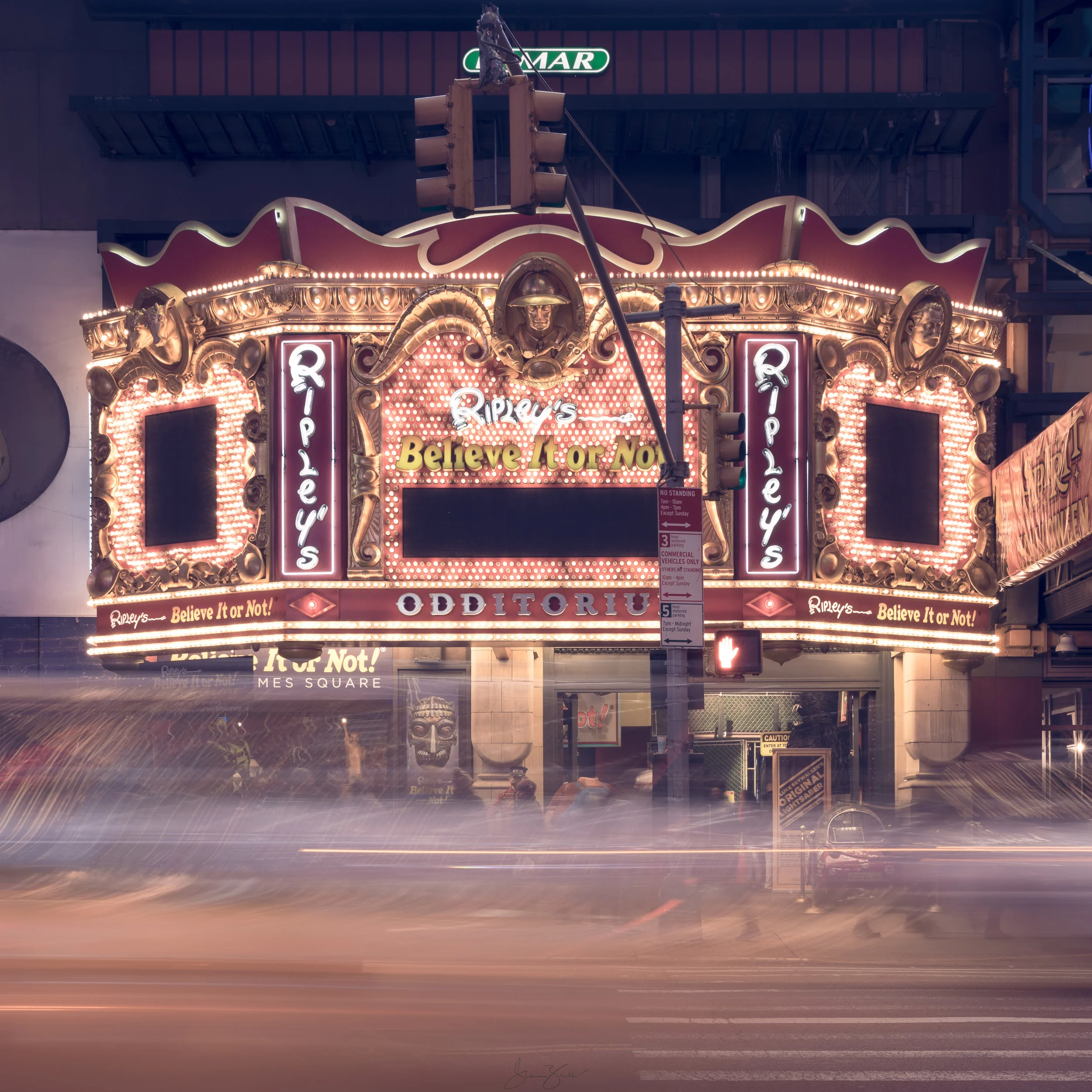 Ripley's_NYC.jpg