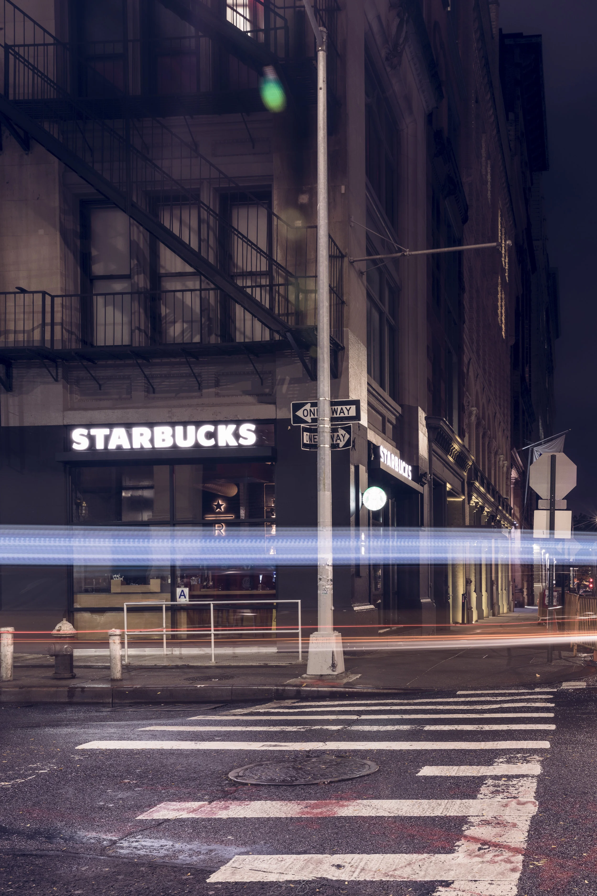 Starbucks_NYC.jpg