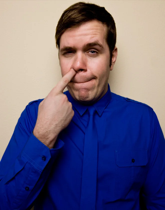 Perez Hiton/Blogger, Columnist