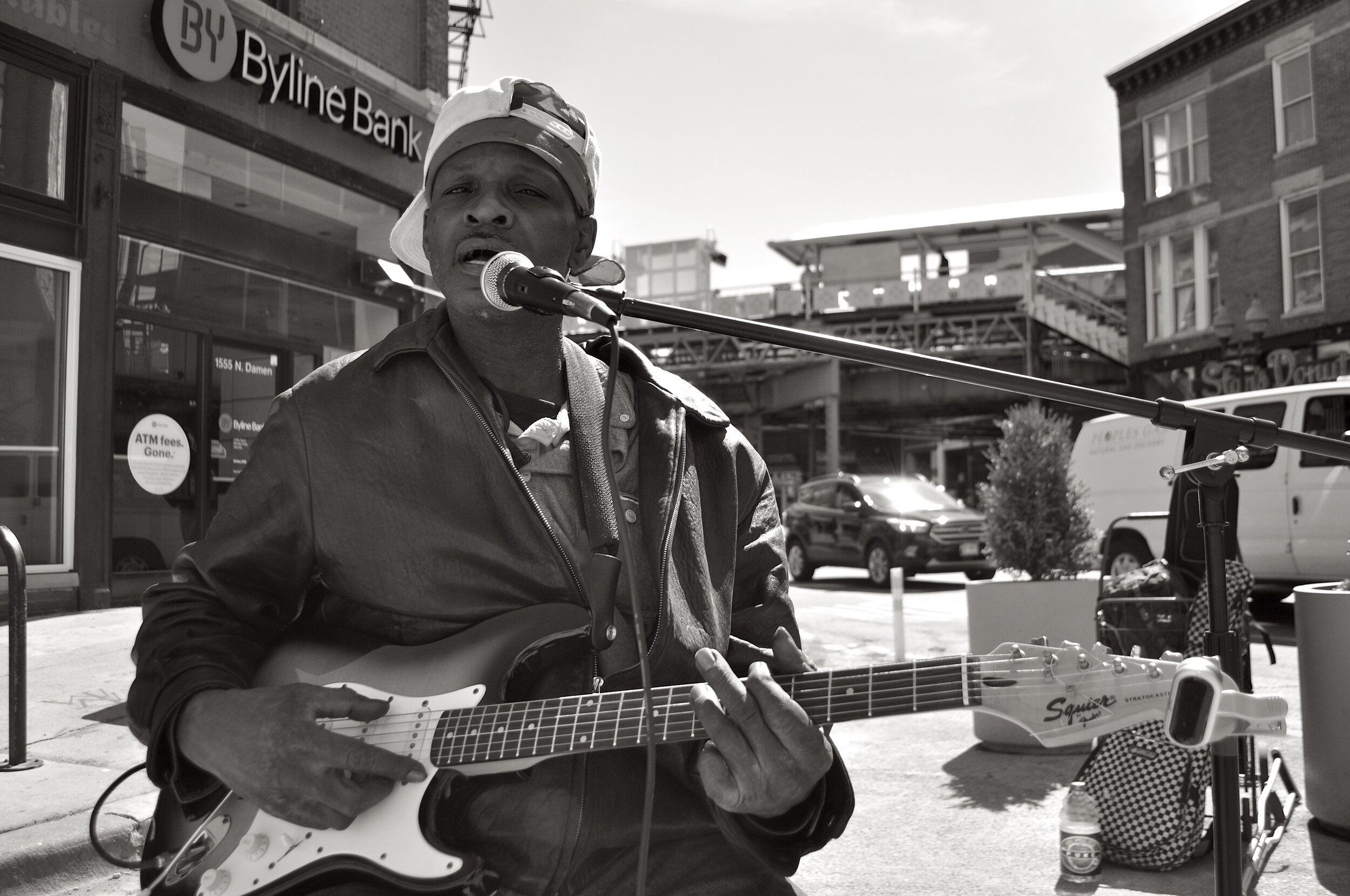 Wicker Park Guitarist - Chicago, Illinois (2019)