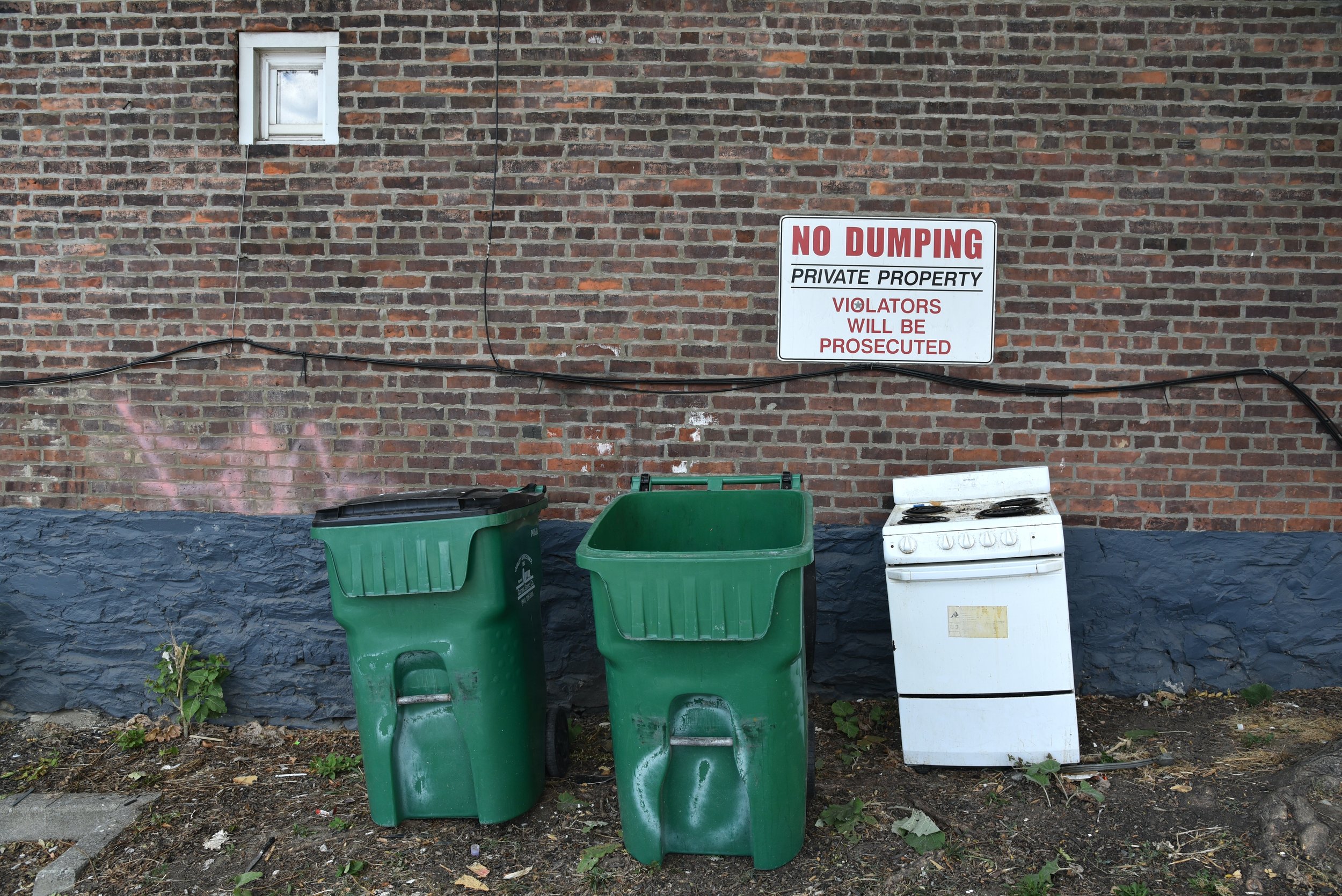 2022 No Dumping - Poughkeepsie NY T.JPG