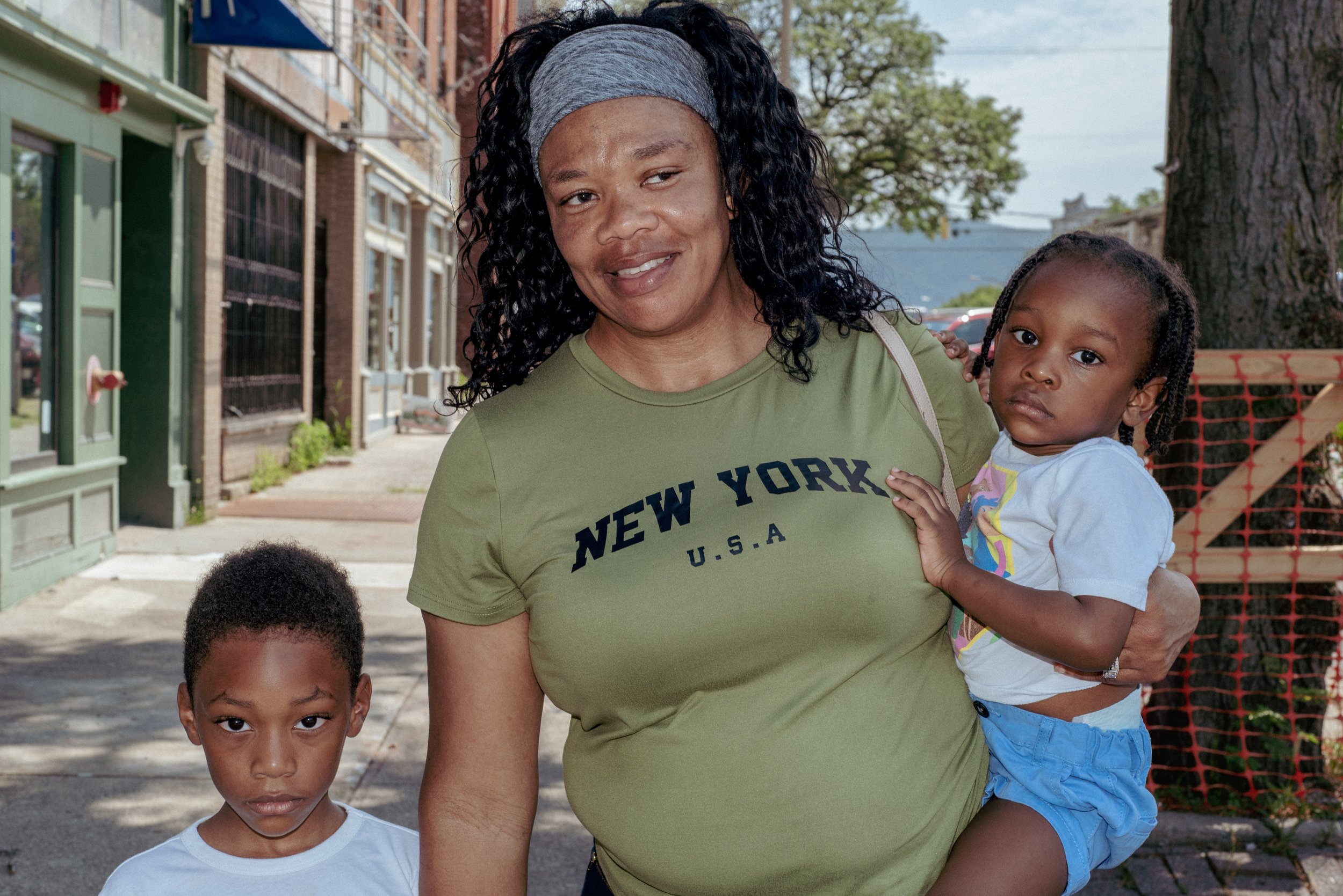 2025 Shakara And Her Kids 3 - Newburgh NY L.jpg