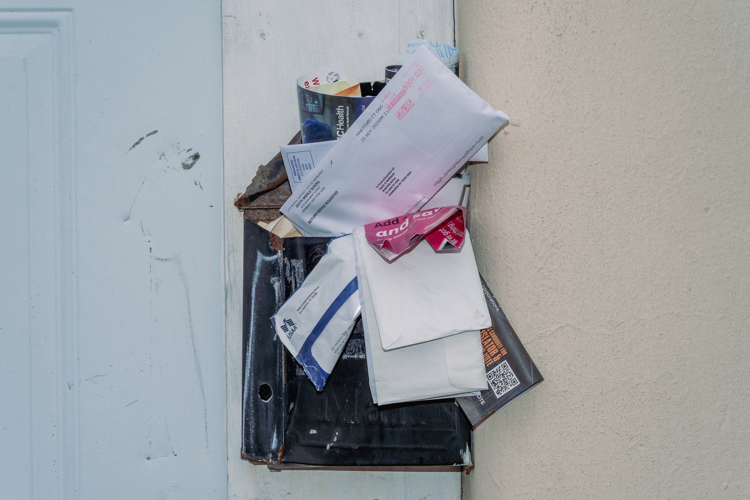 2025 Stuffed Mailbox - Newburgh NY L.jpg