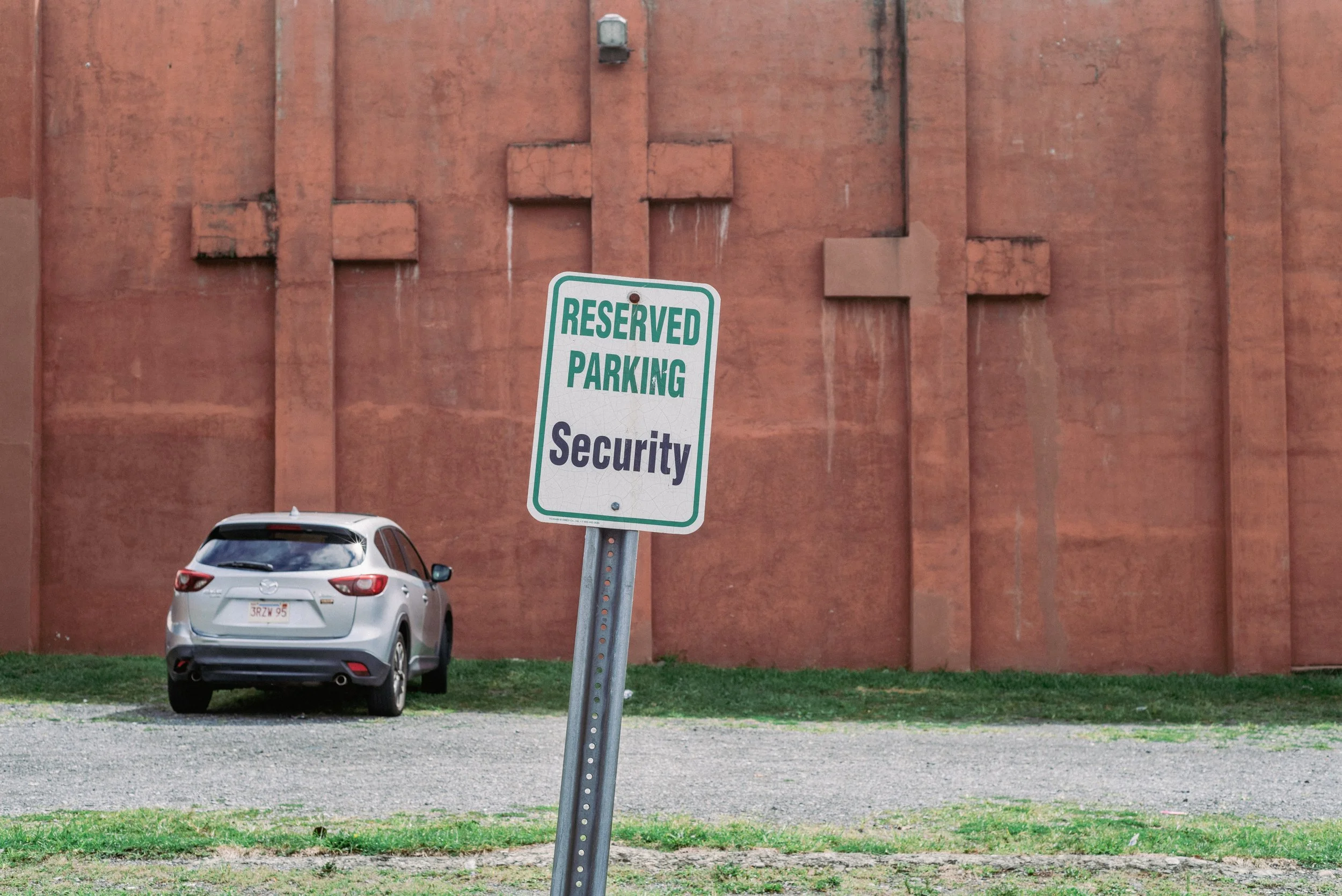 2025 Three Crosses With Security - Newburgh NY L.jpg