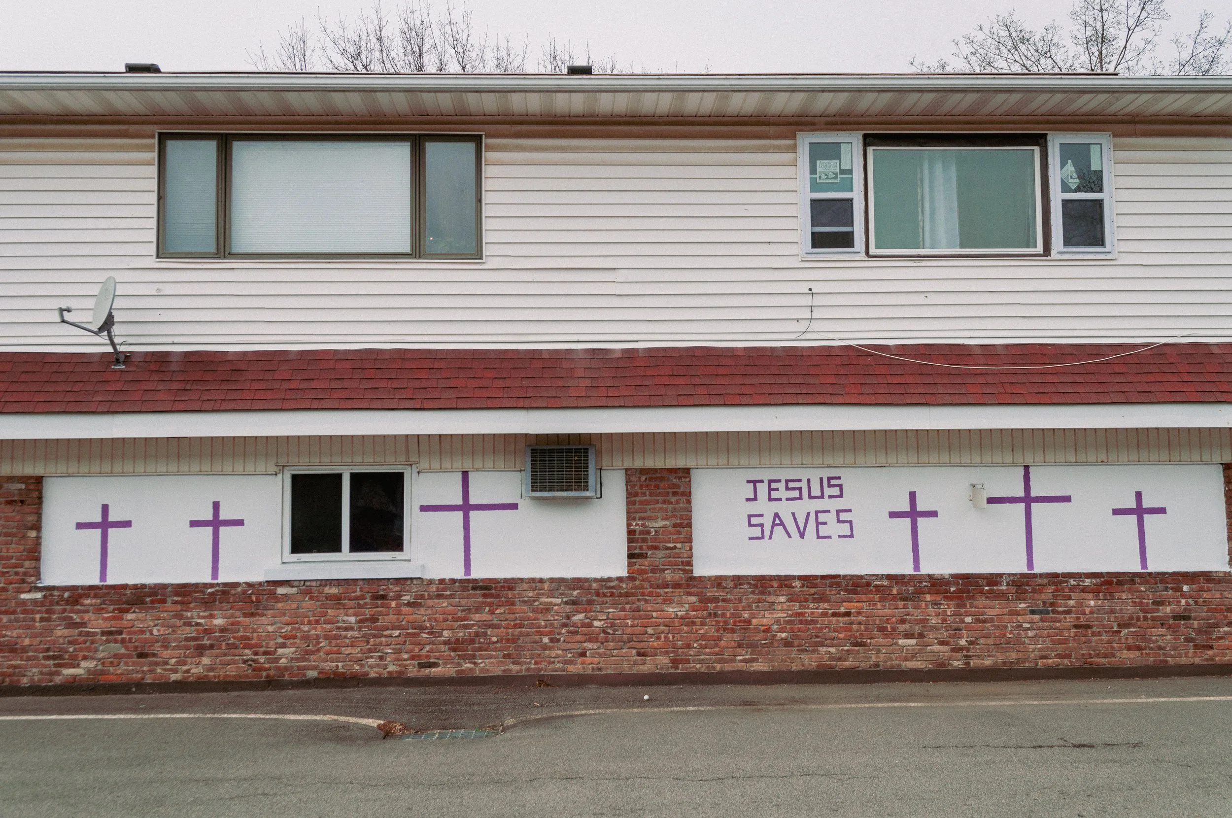 2019 Jesus Satellite - Beacon NY L.jpg