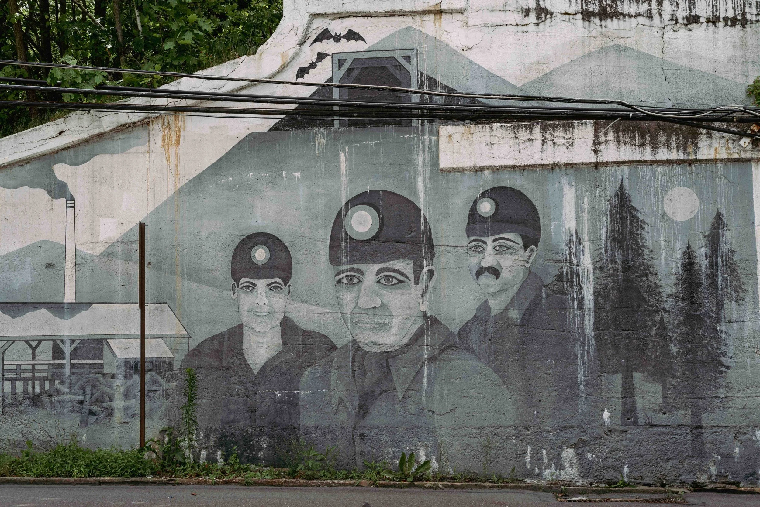 2024 Coal Miner Mural - Jessup PA L.jpg