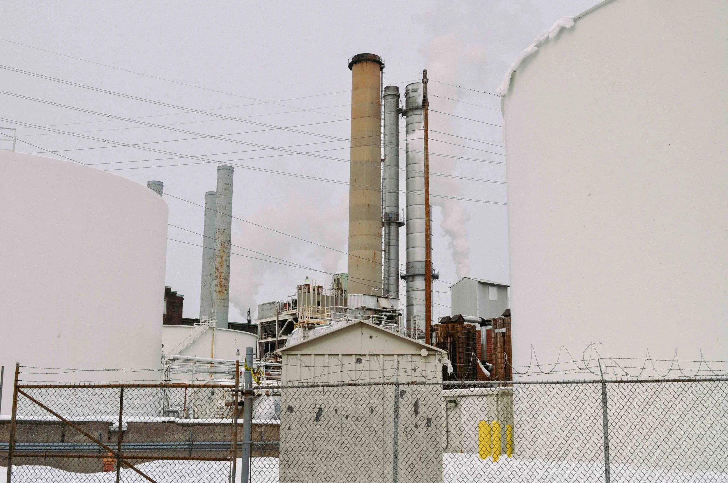 2011 Grays Ferry Factory - Philadelphia PA L.jpg