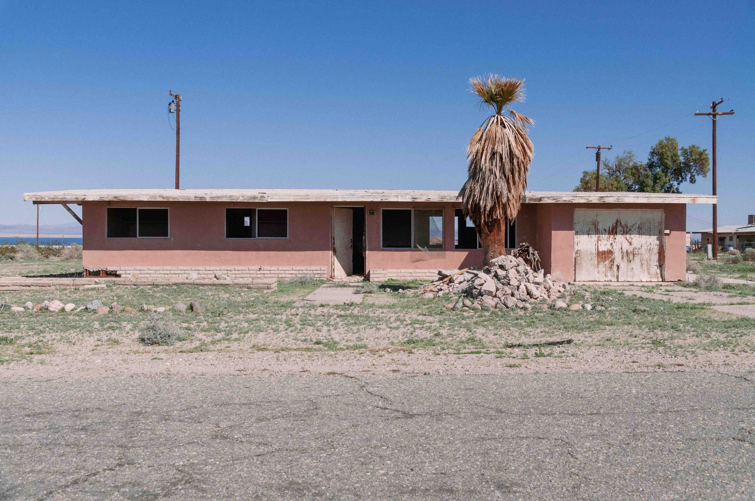 2017 Pink House - Salton Sea CA L.jpg