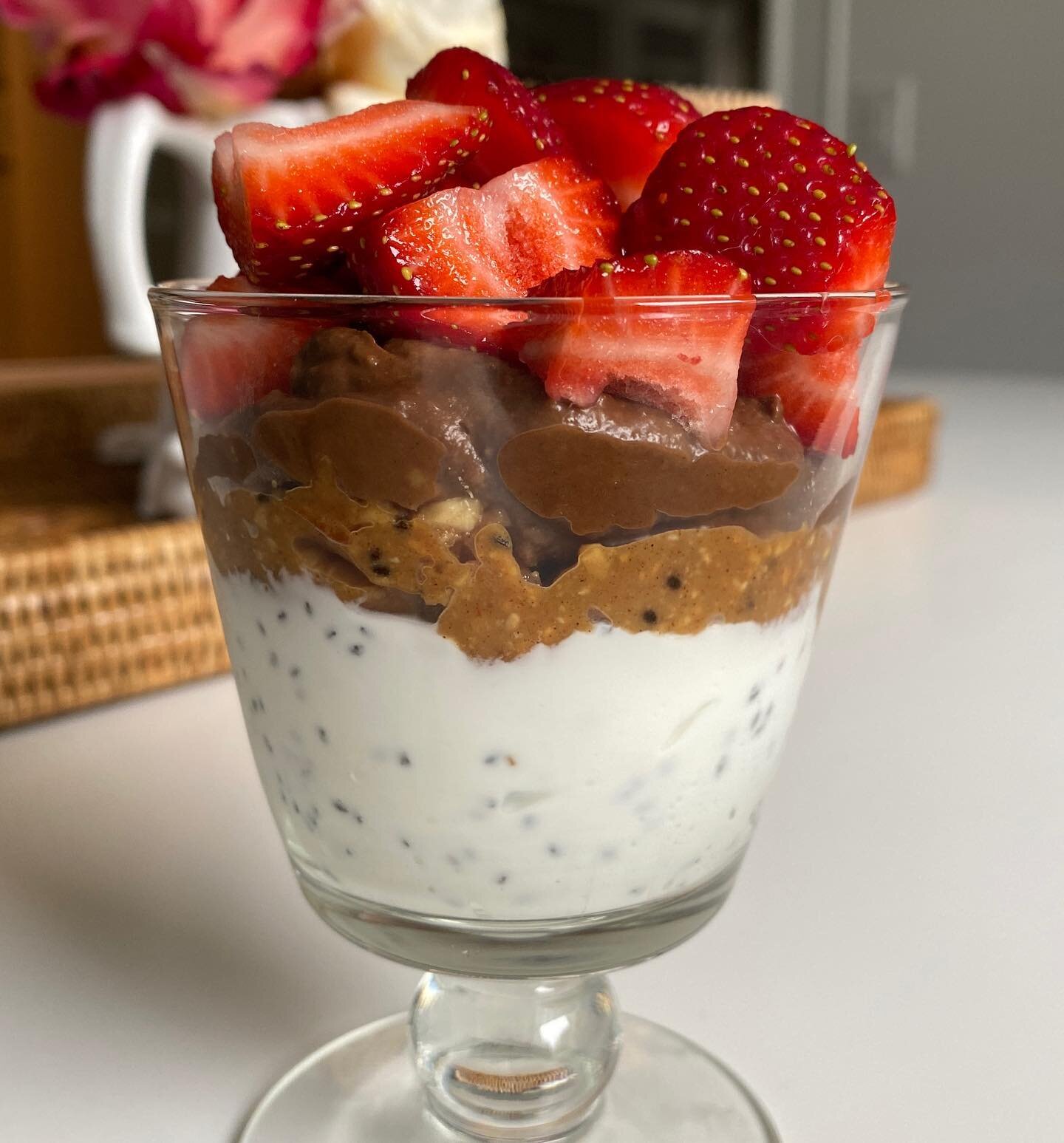 Guilt-free breakfast &ldquo;sundae&rdquo;&hellip; wondering what&rsquo;s inside the glass? Started with plain, 2% Greek yogurt with a Tbsp of chia seeds mixed in, layered with 1 Tbsp organic @blissnutbutters cinnamon chia seed peanut butter, topped w