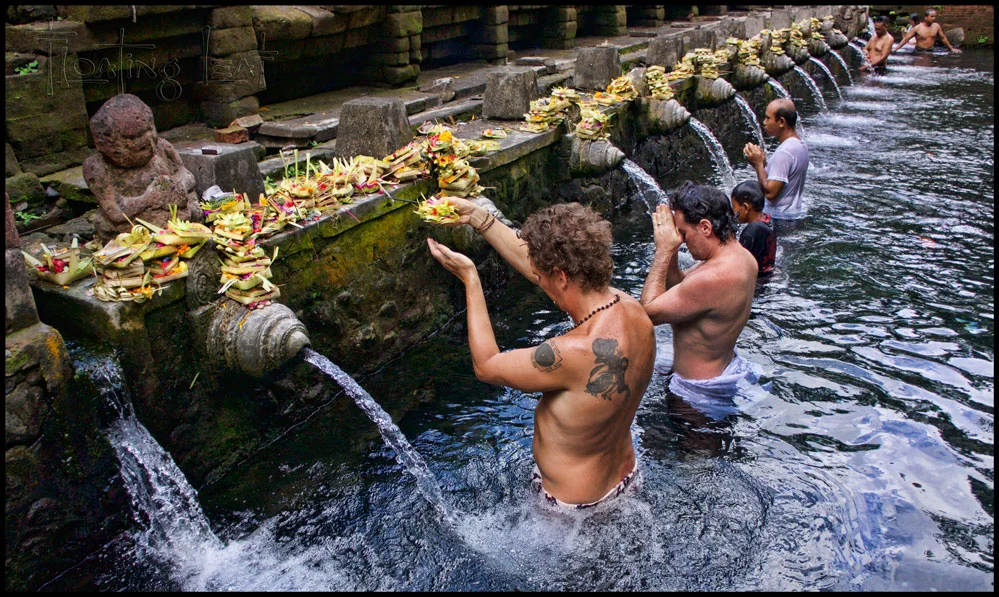 Bali-Healers-tirta-empul-sacred.jpg