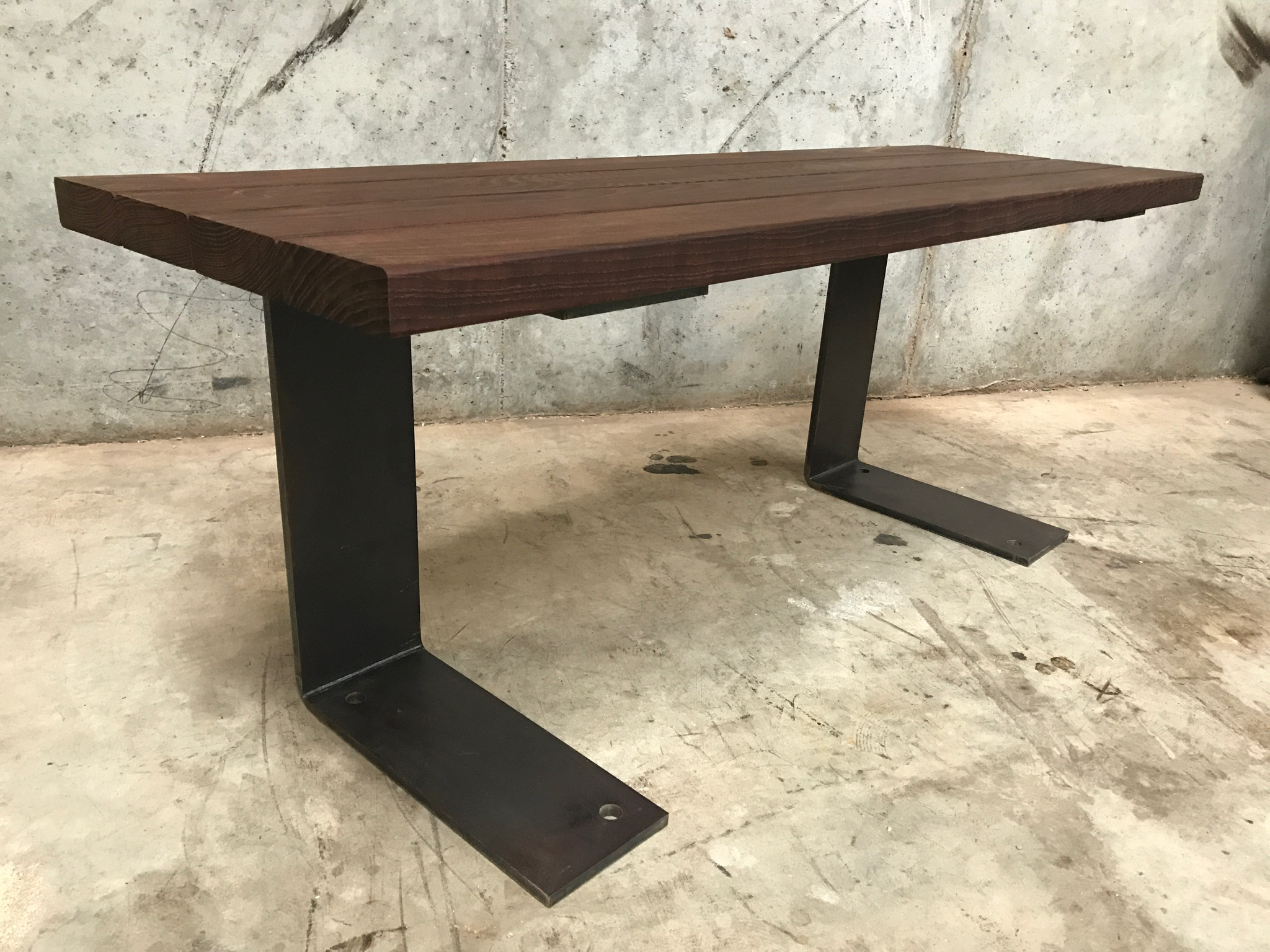 Jack Ellis Company - NCR Thermal Ash Benches