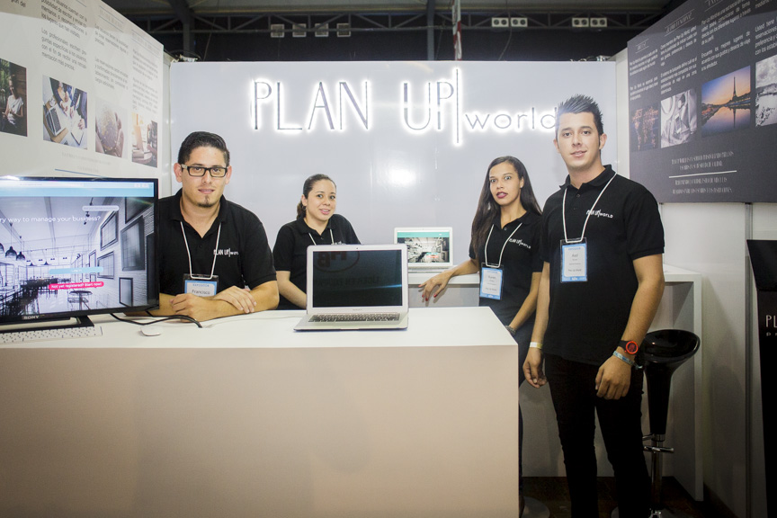 Plan Up World.jpg