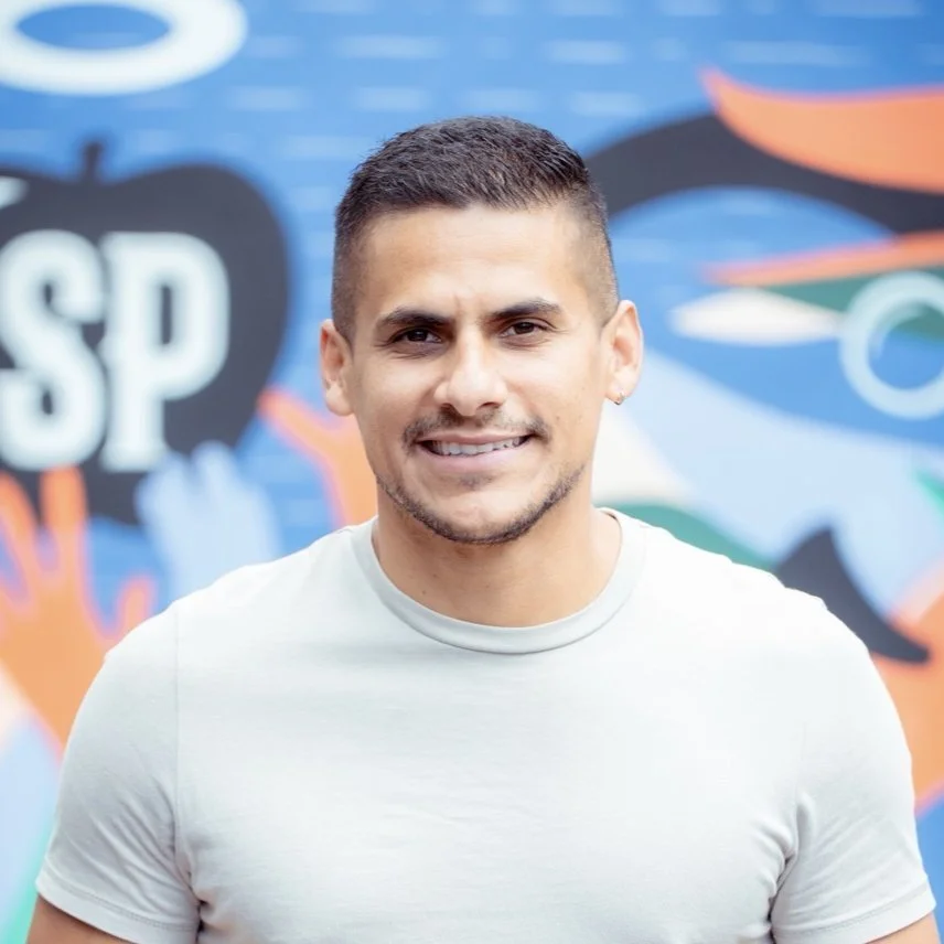 Charla: El paso a paso que convirtió el concepto Santo Pecado en un caso de éxito del sector.