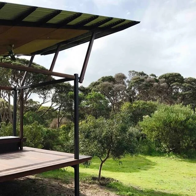 ROBE, SA
@Troppo Architects @oscar.building
On a coastal rural property in SA&rsquo;s South East, 3 quite separate trop_pods strew along a vegetated dune site to yield living and bedroom pavilions and a &lsquo;lookout&rsquo; bedroom. They afford gues
